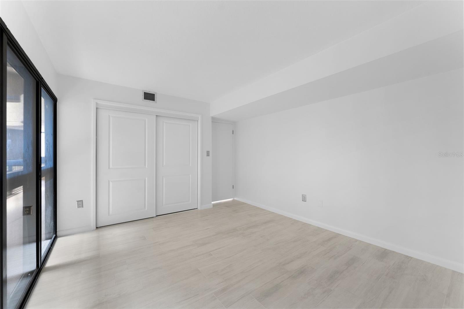 2413 BAYSHORE BLVD #1401