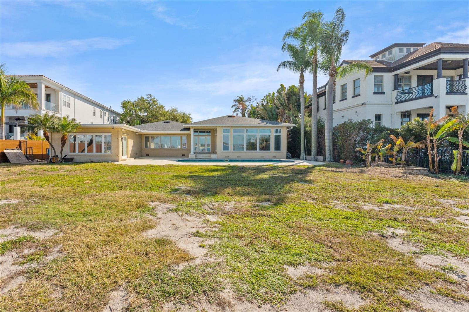 62 ADALIA AVE
