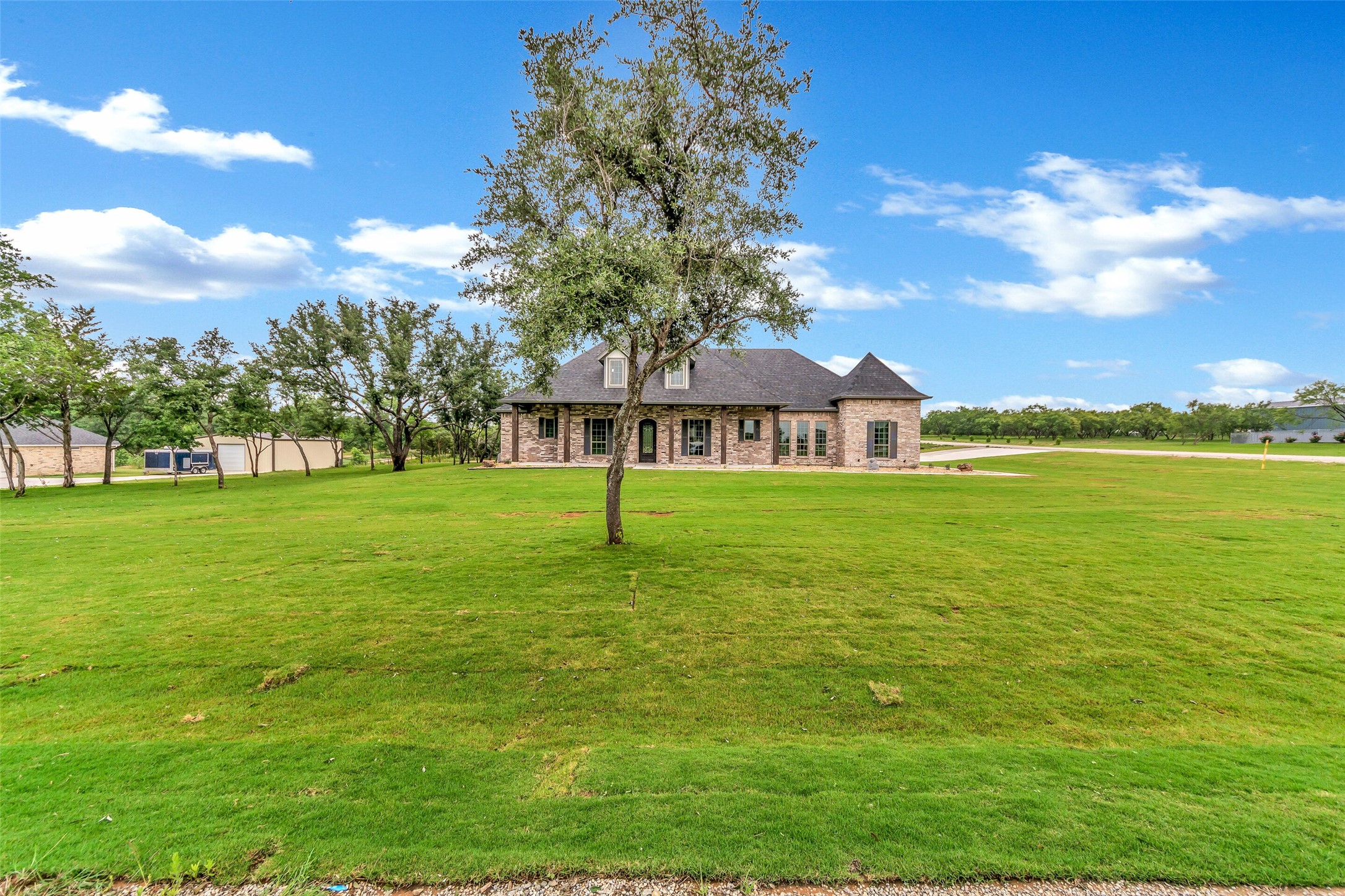 109 N Silver Saddle Trail