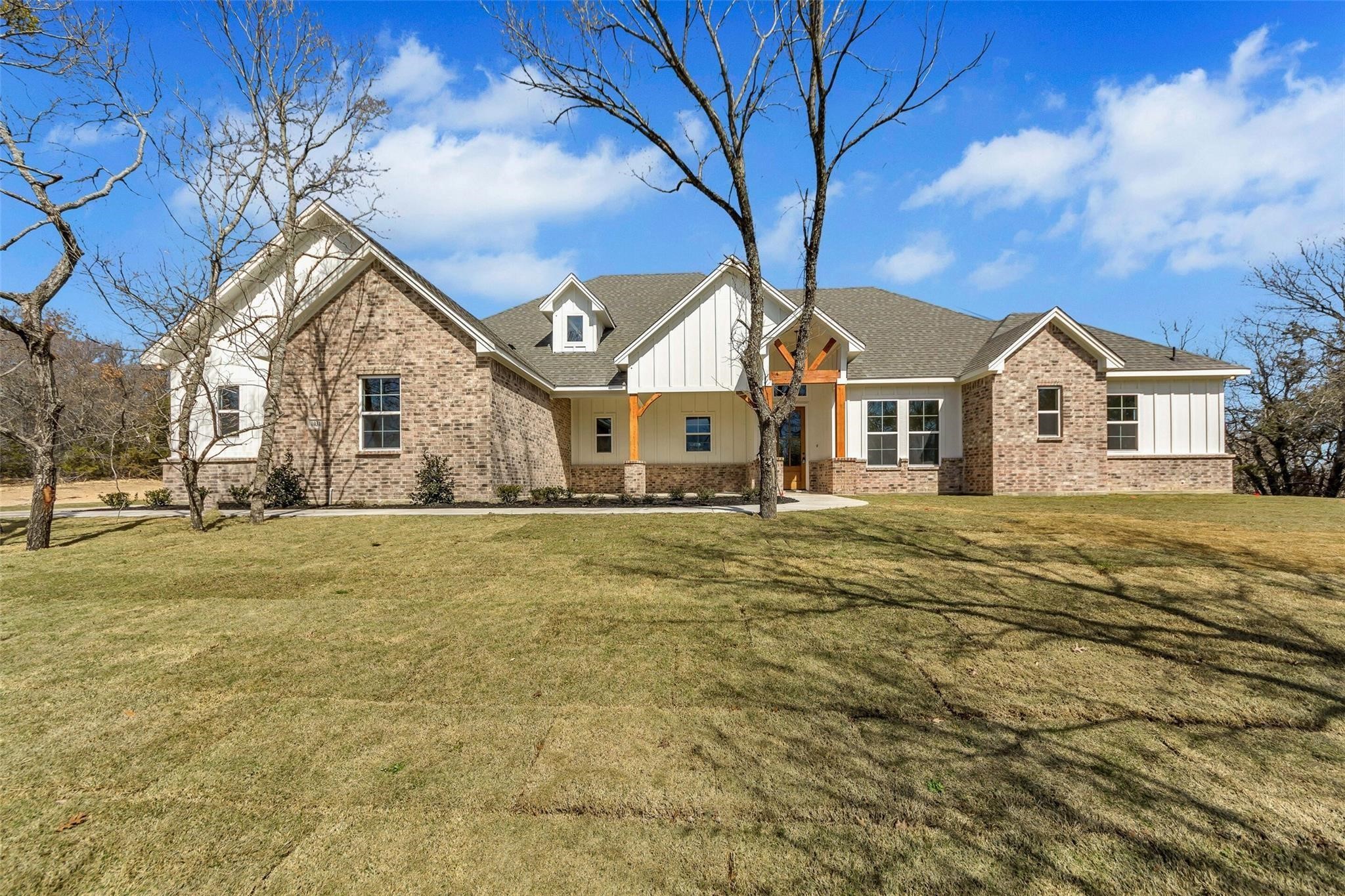 1031 Twin Creeks