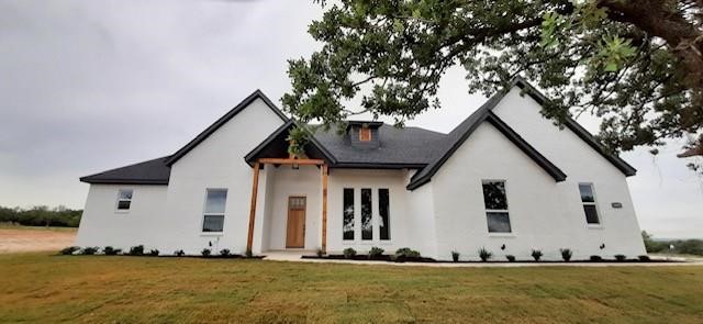 1009 Leo Drive