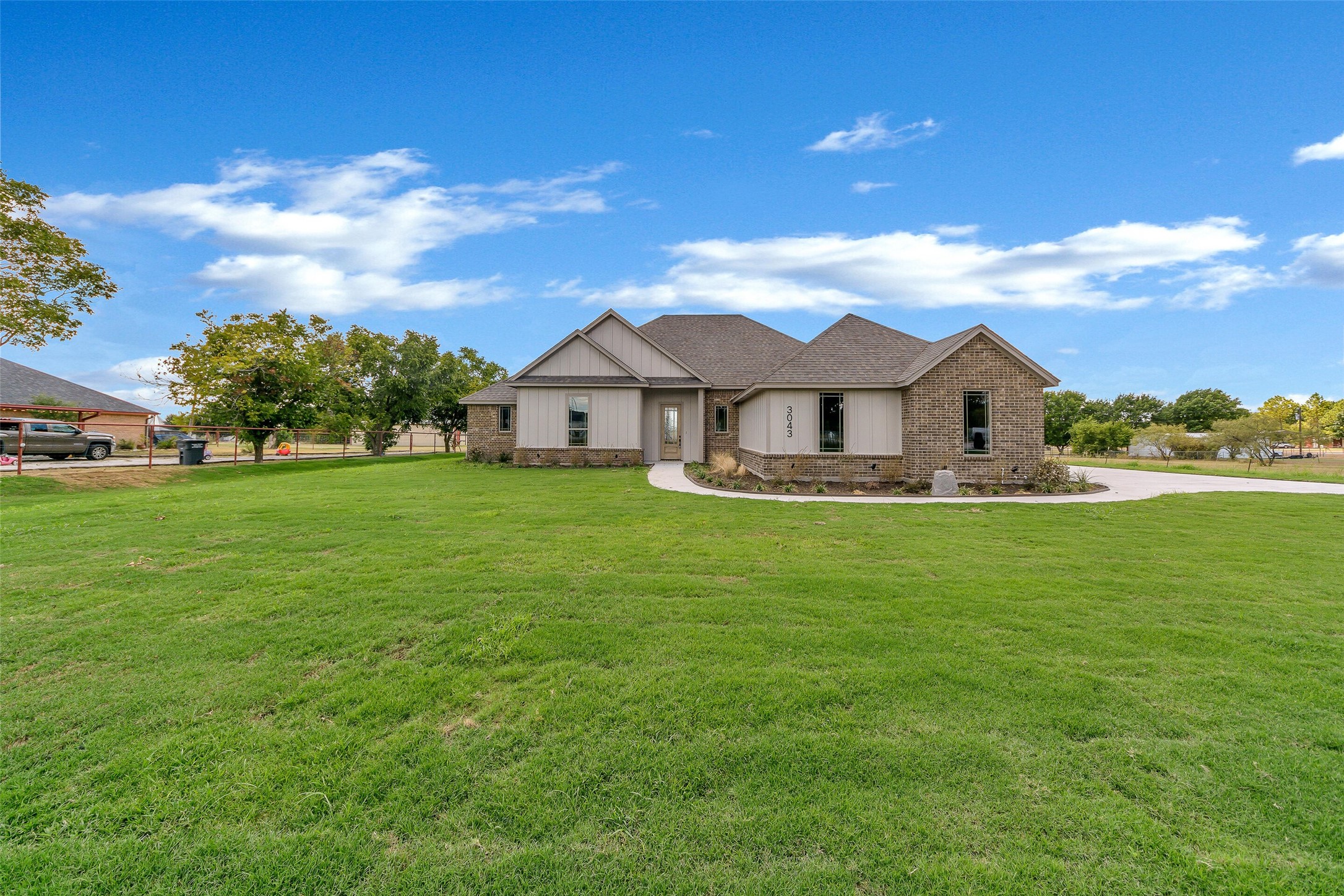 3043 Sunrise Trail