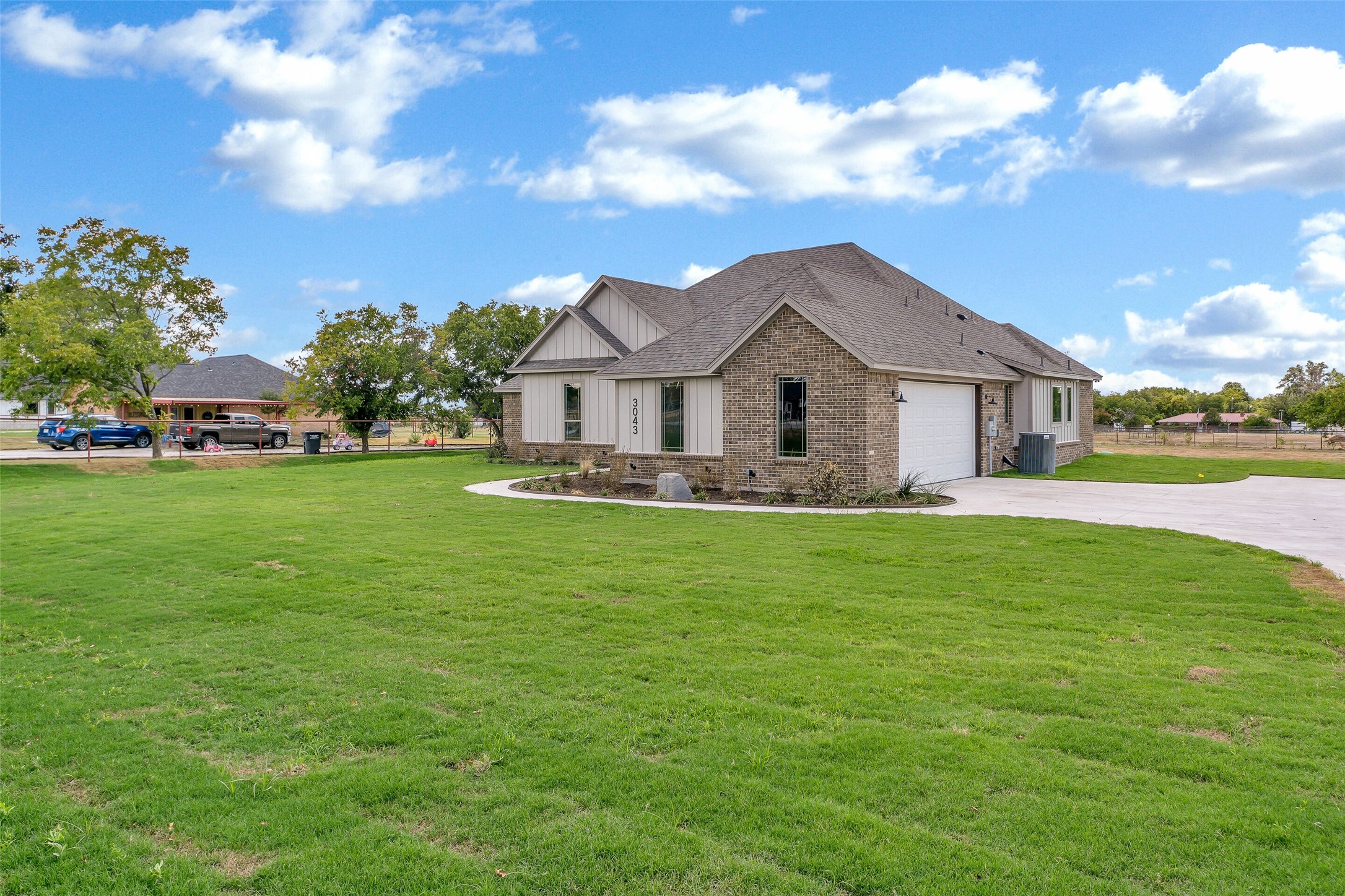 3043 Sunrise Trail
