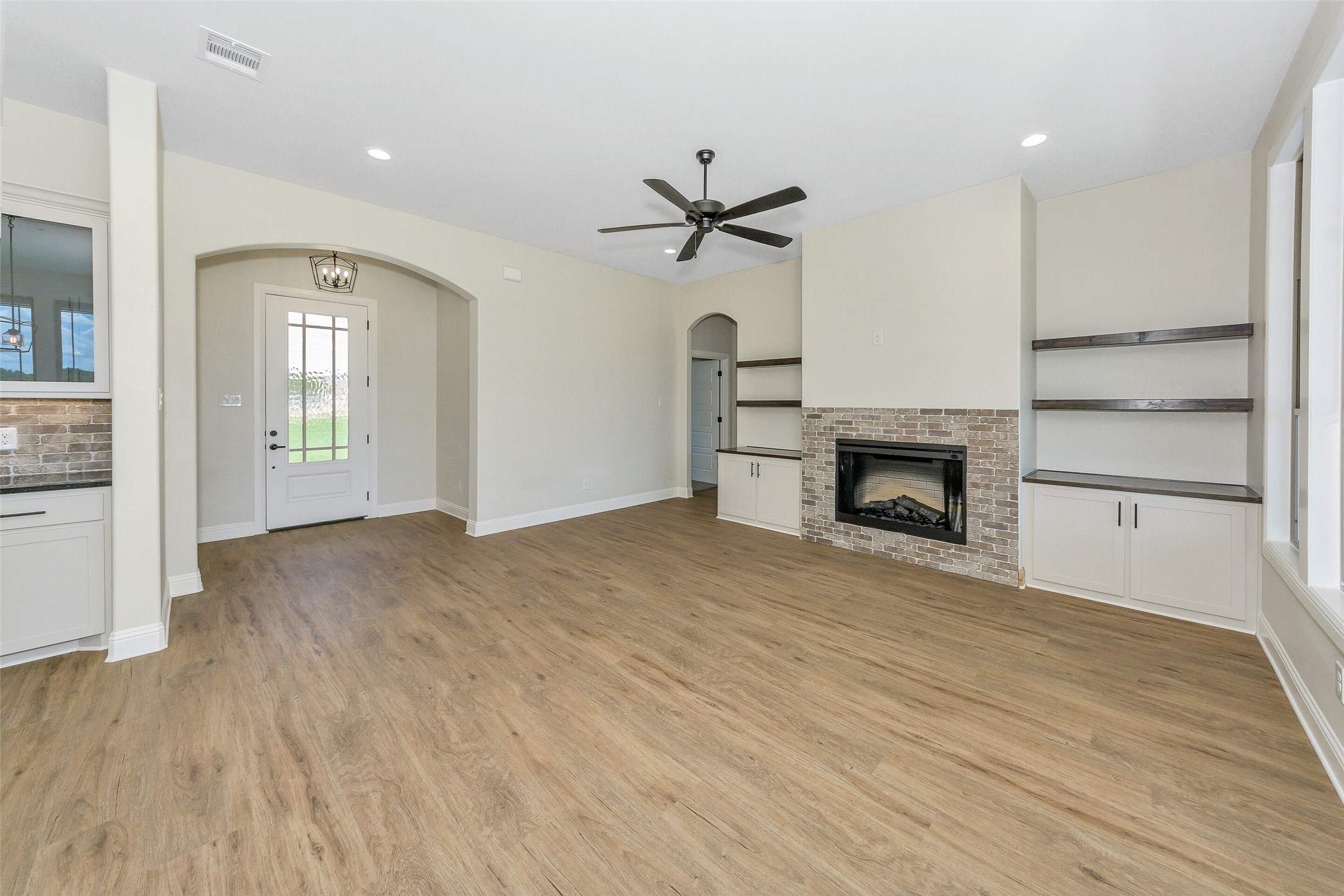 3043 Sunrise Trail