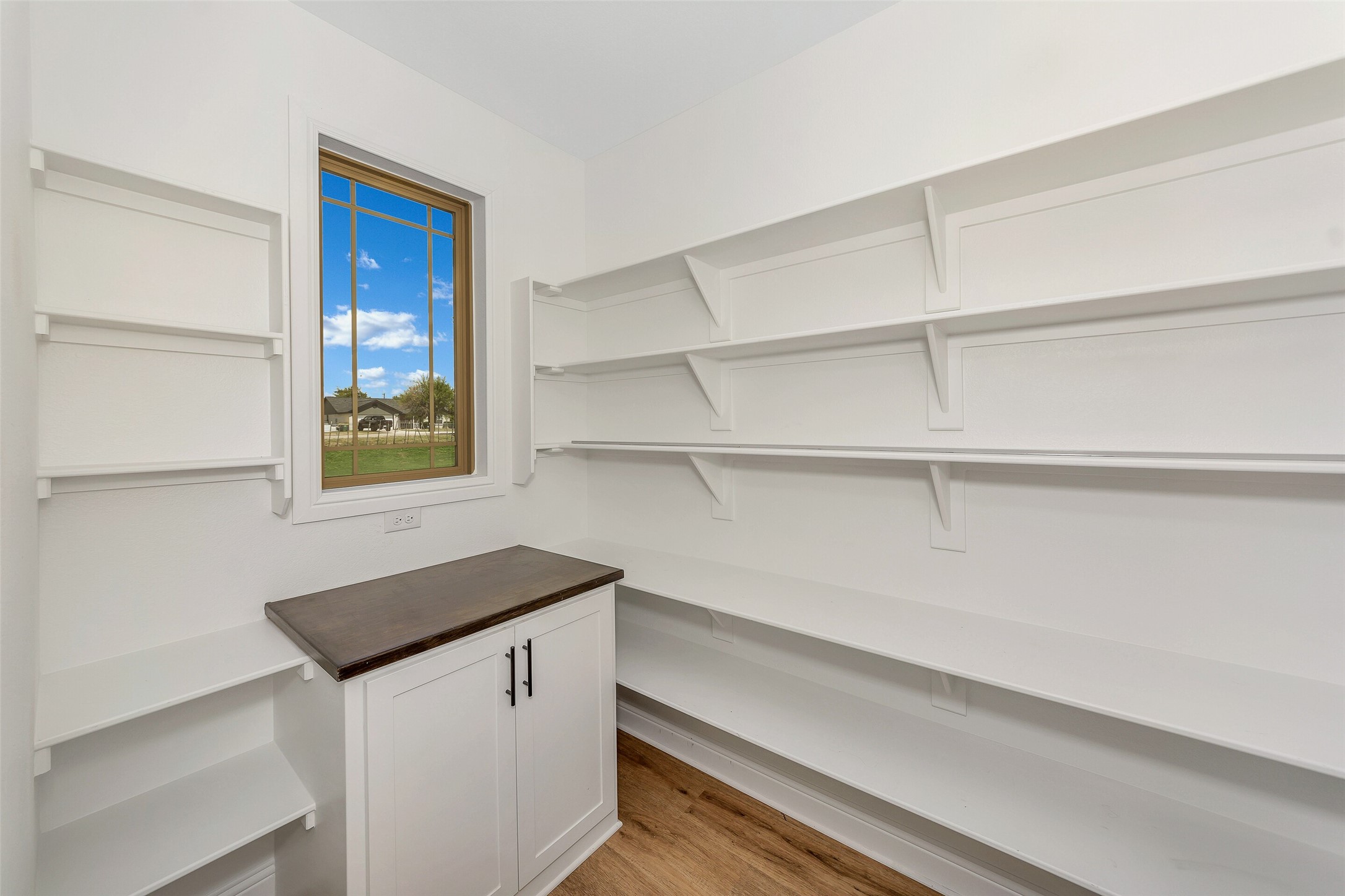 3043 Sunrise Trail