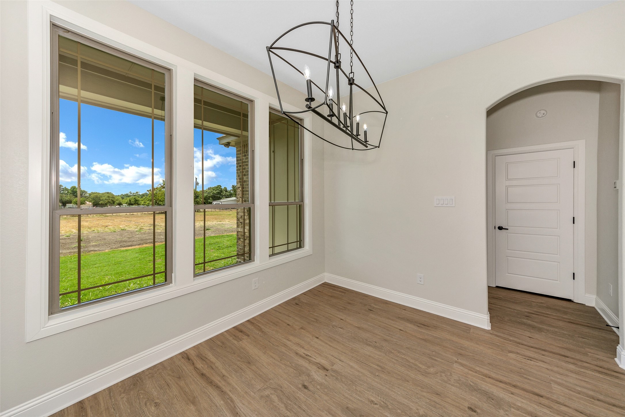 3043 Sunrise Trail