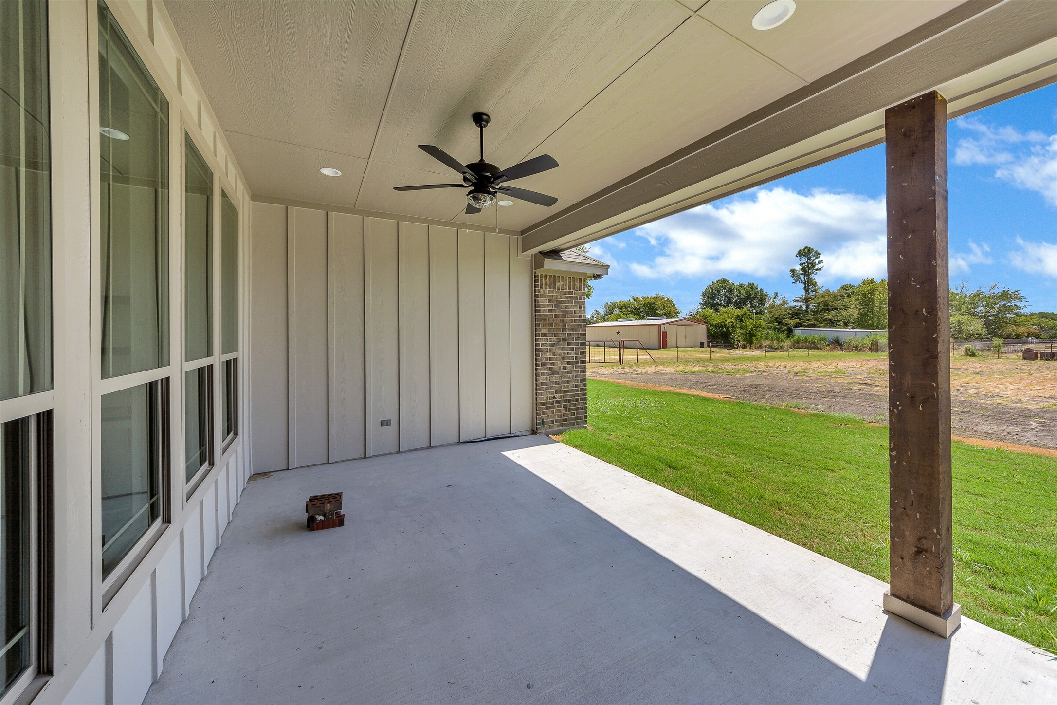 3043 Sunrise Trail