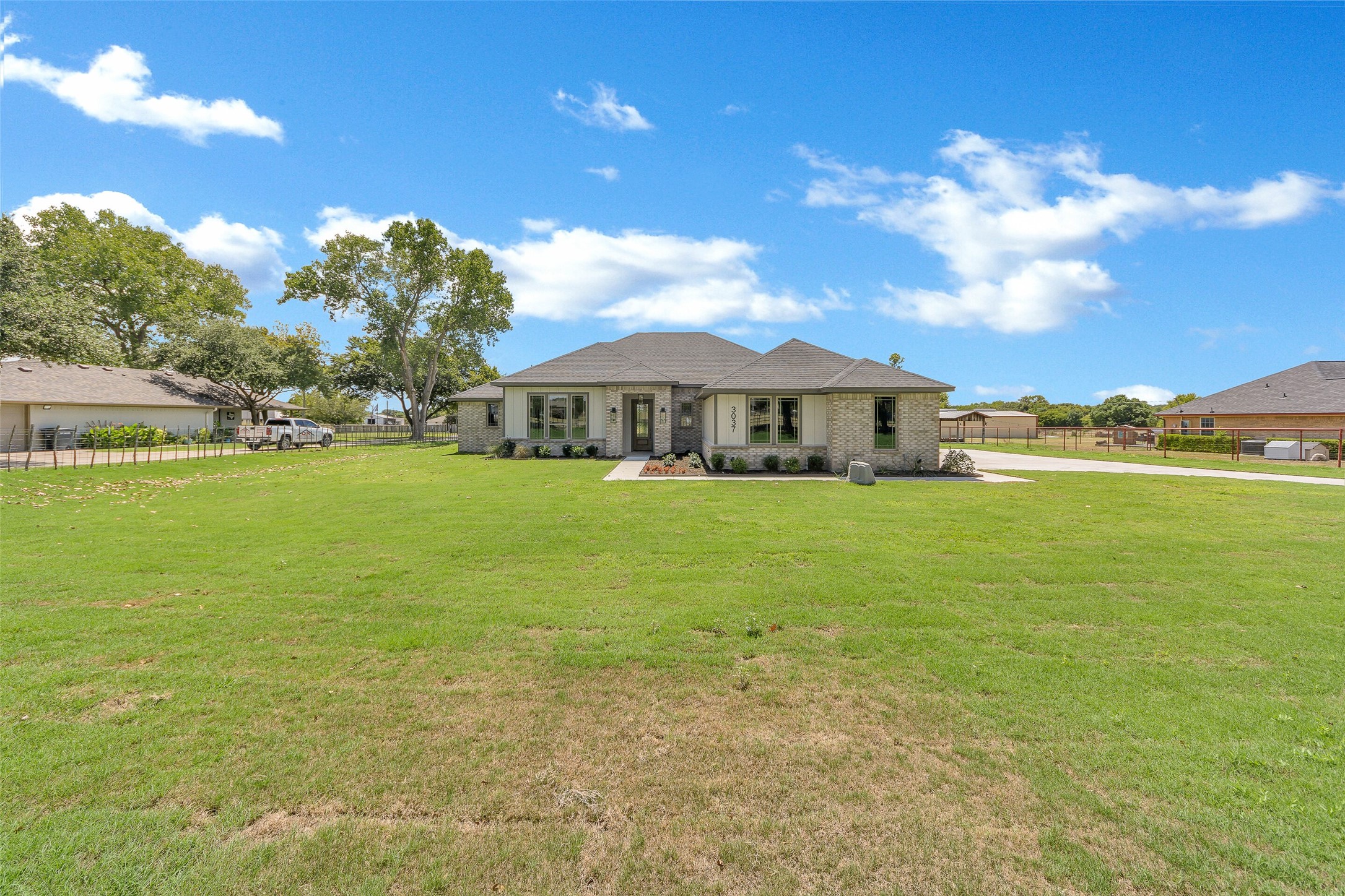 3037 Sunrise Trail