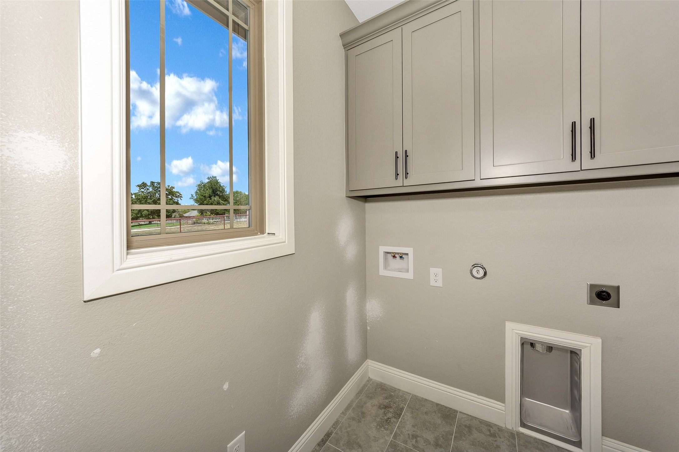 3037 Sunrise Trail
