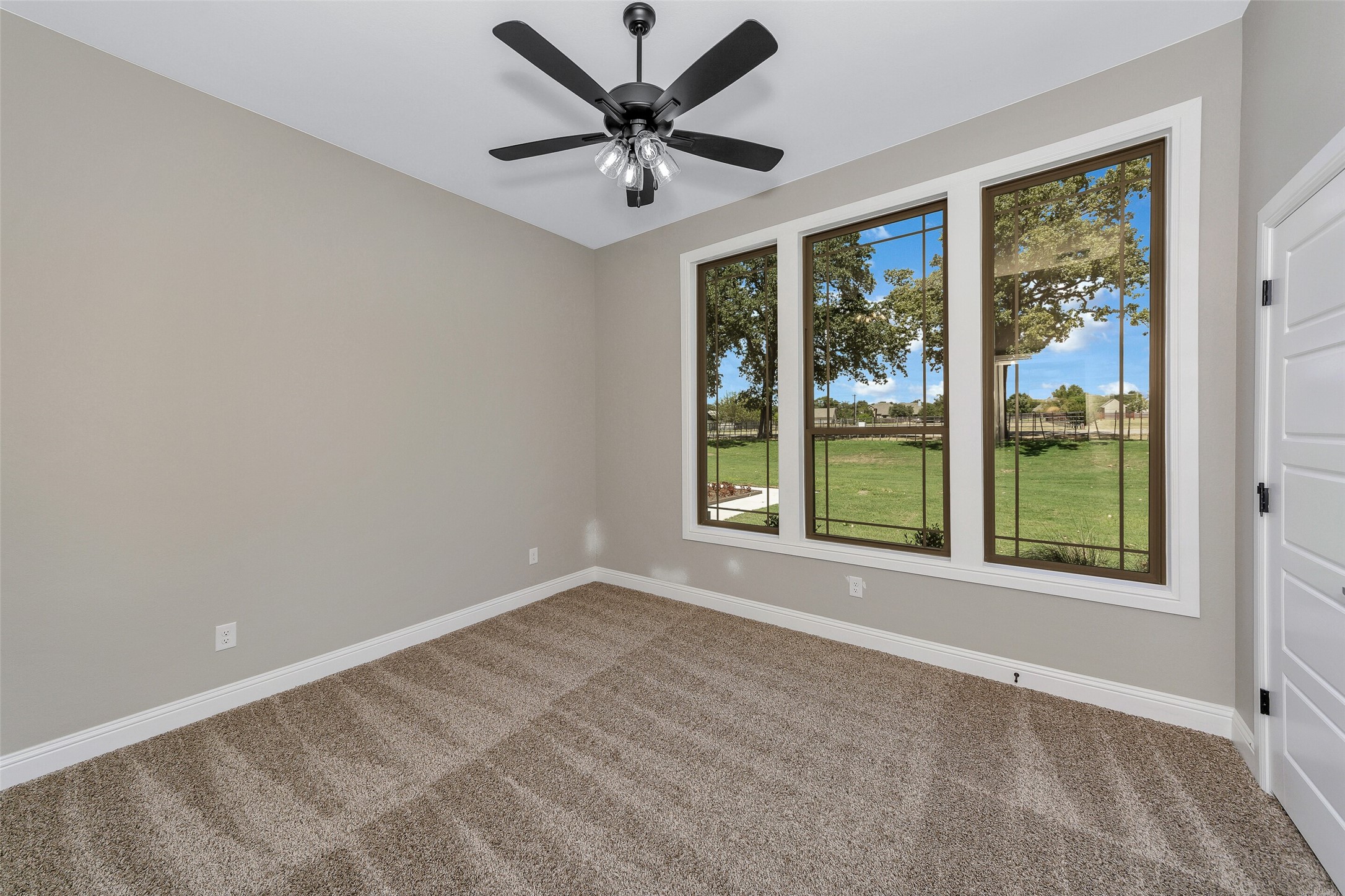 3037 Sunrise Trail