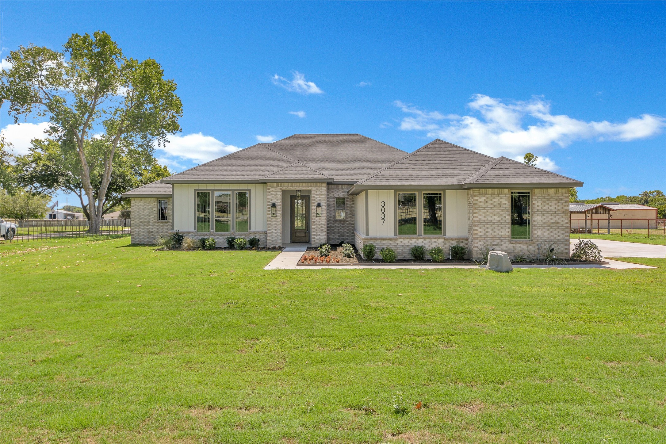 3037 Sunrise Trail