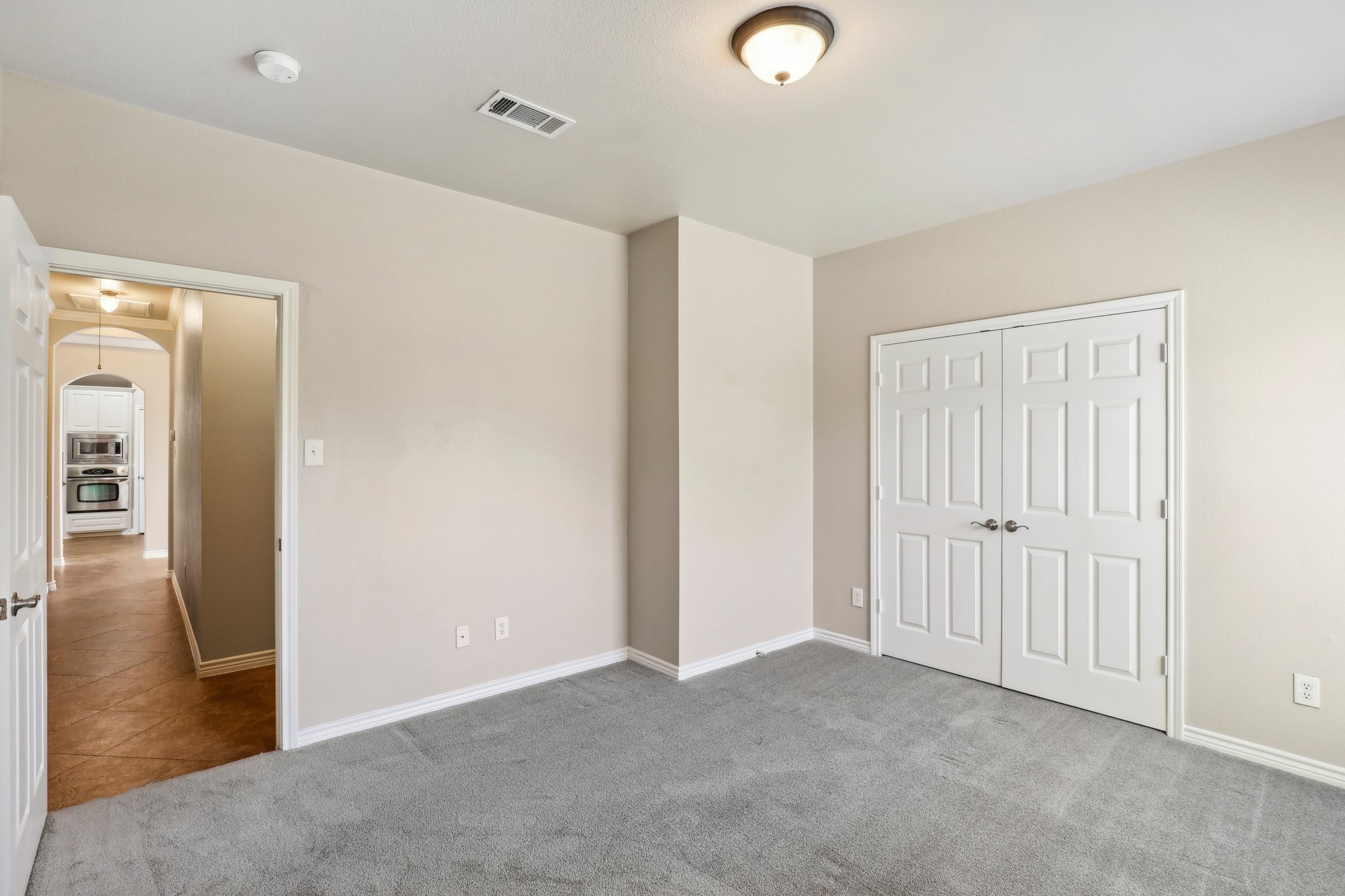 12141 Indian Creek Drive
