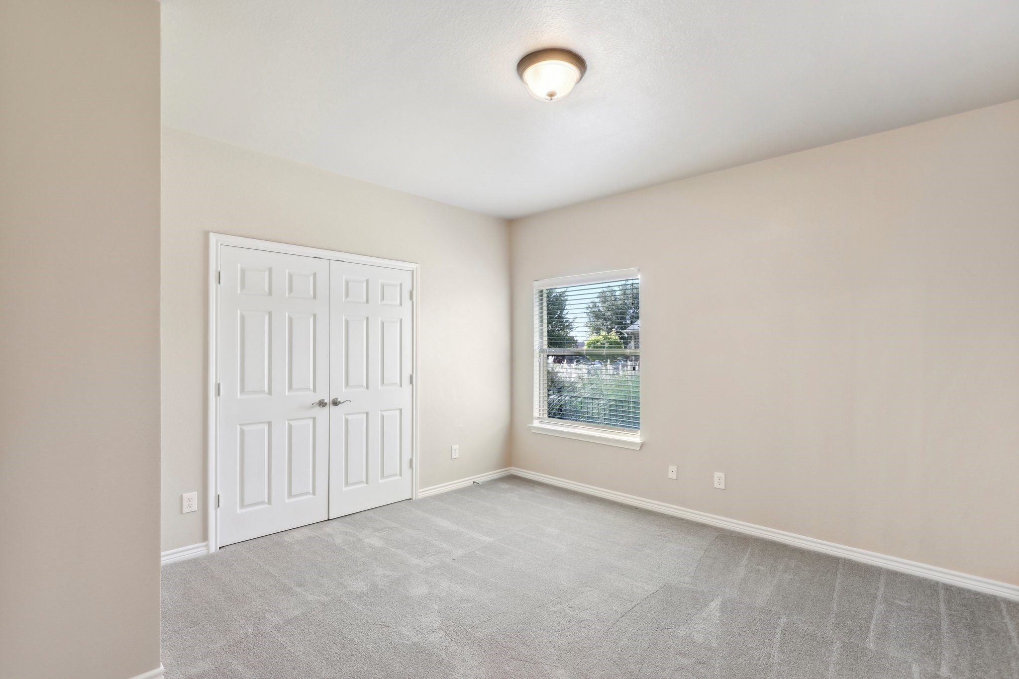 12141 Indian Creek Drive