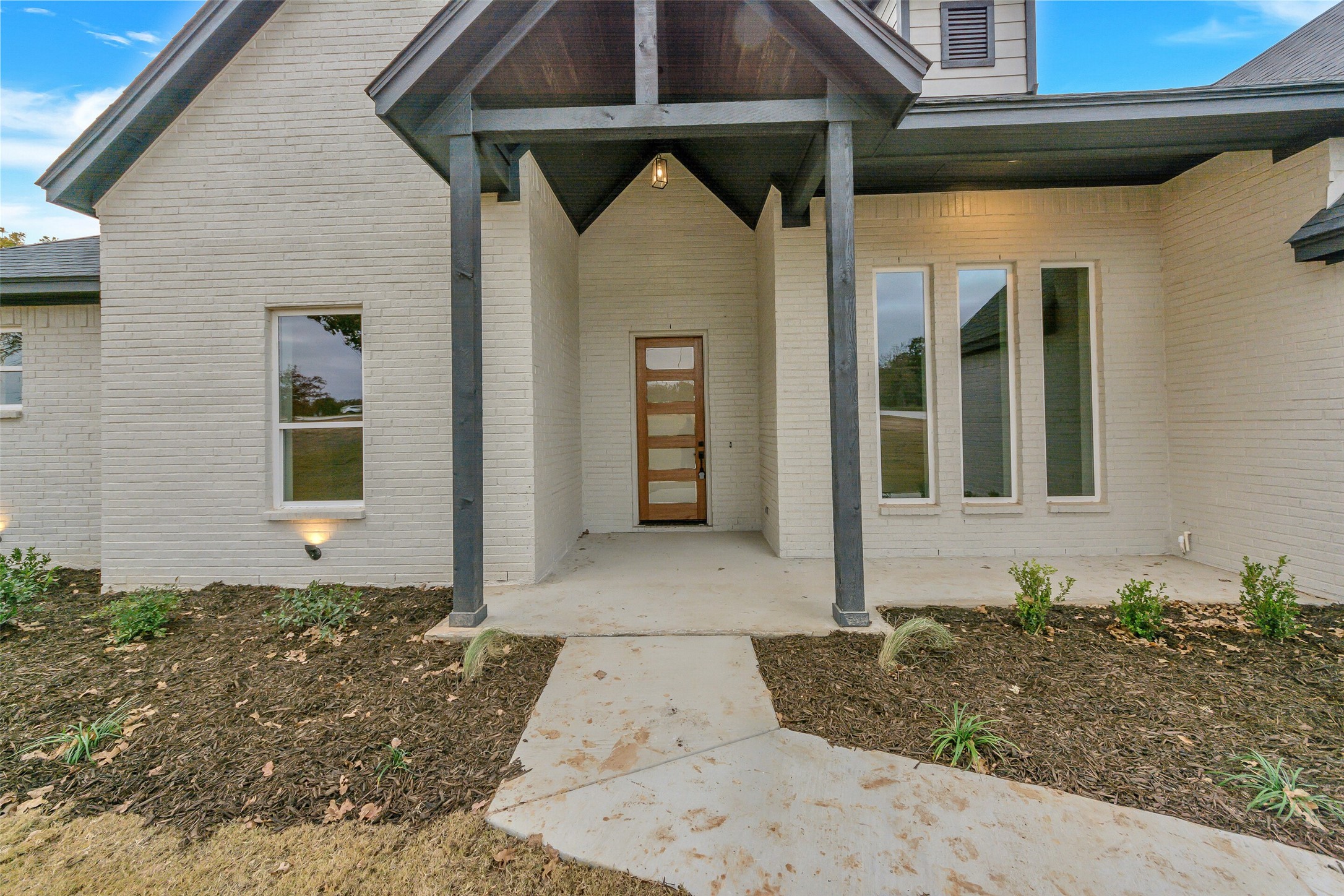 113 Dubois Road
