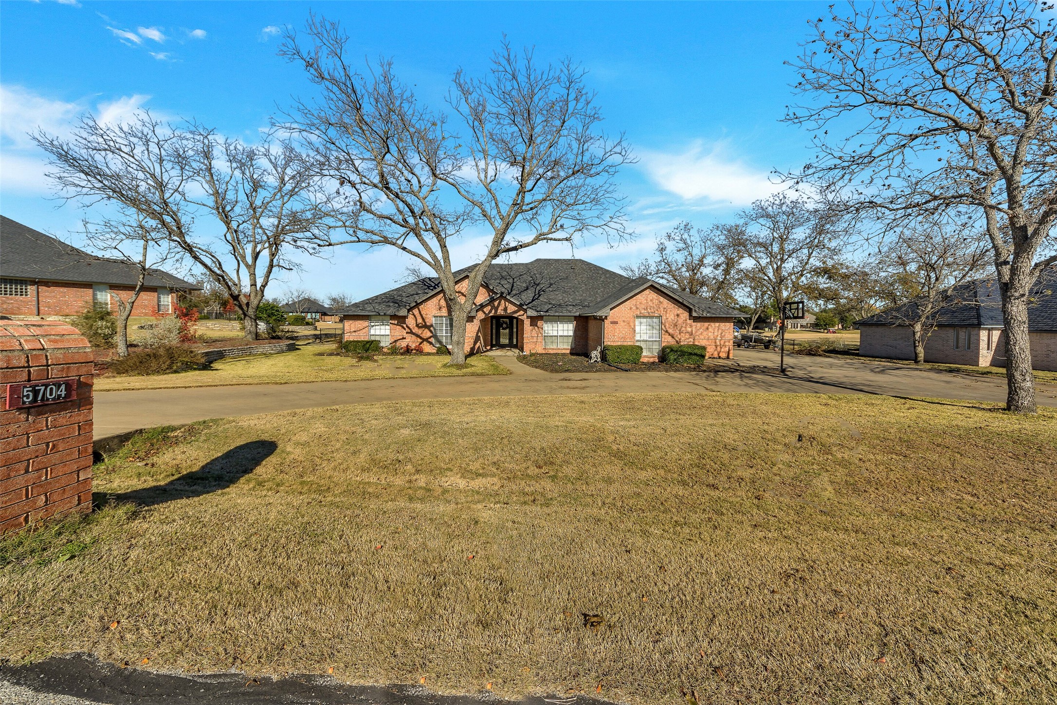 5704 Tee Box Court