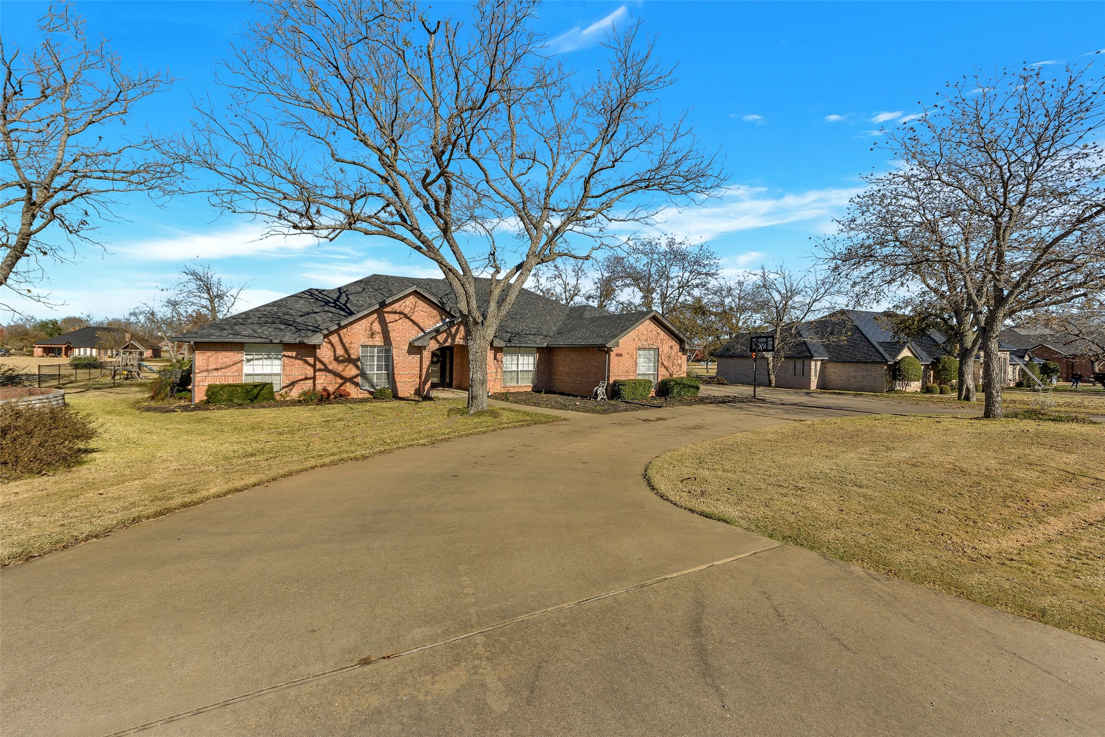 5704 Tee Box Court