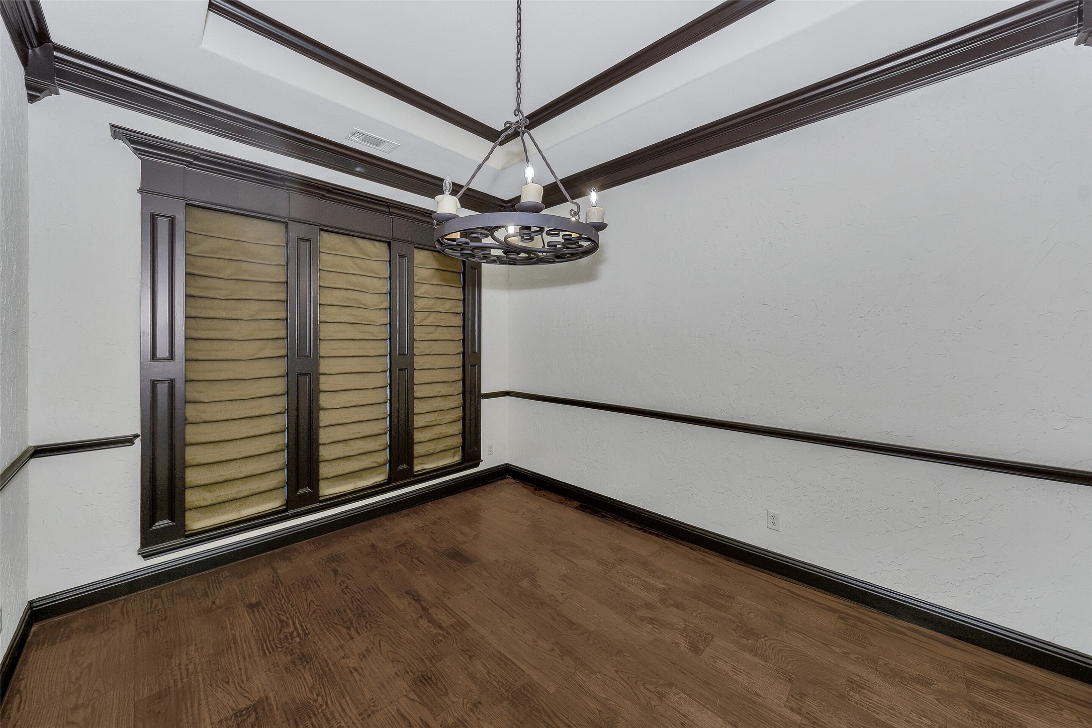 329 Sugartree Circle