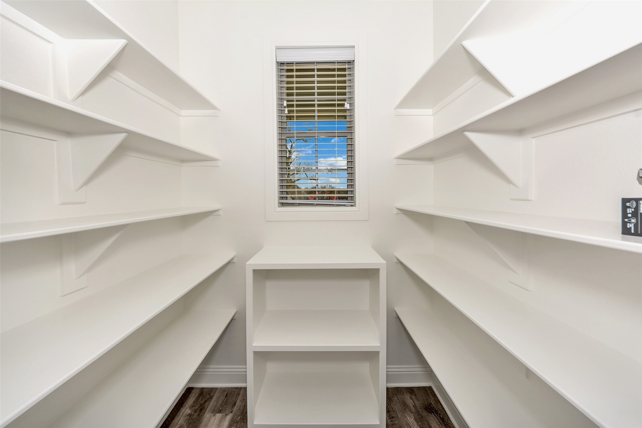 254 Sugartree Circle