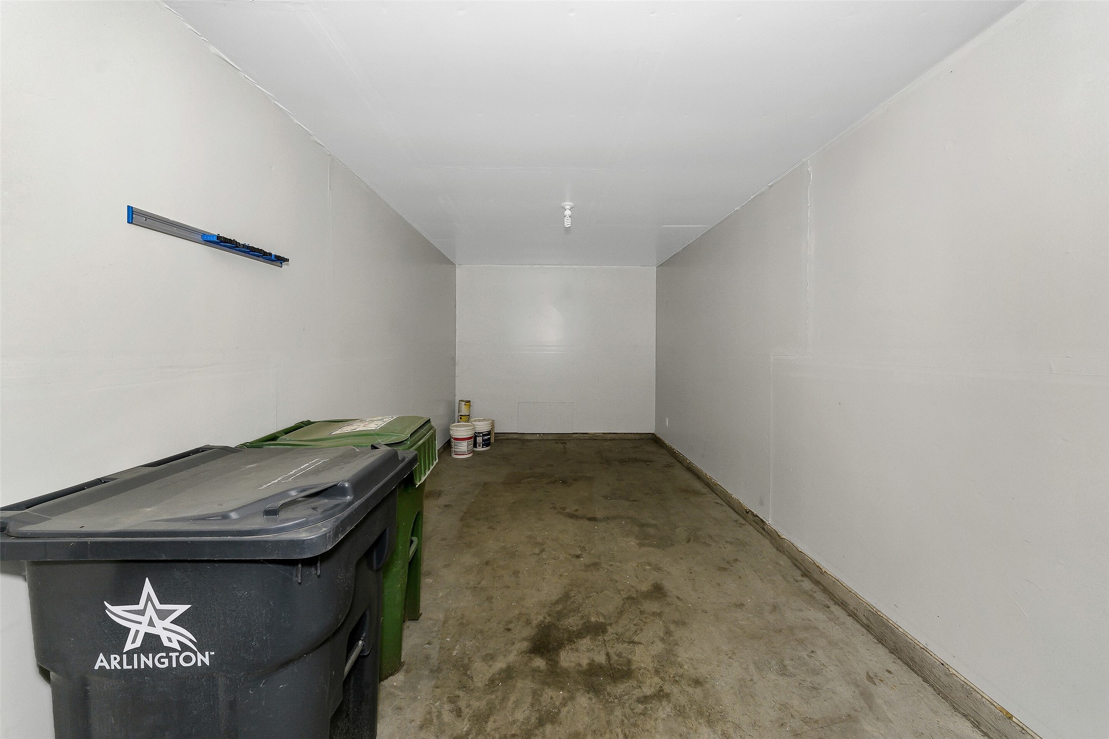 6506 Nellie Drive
