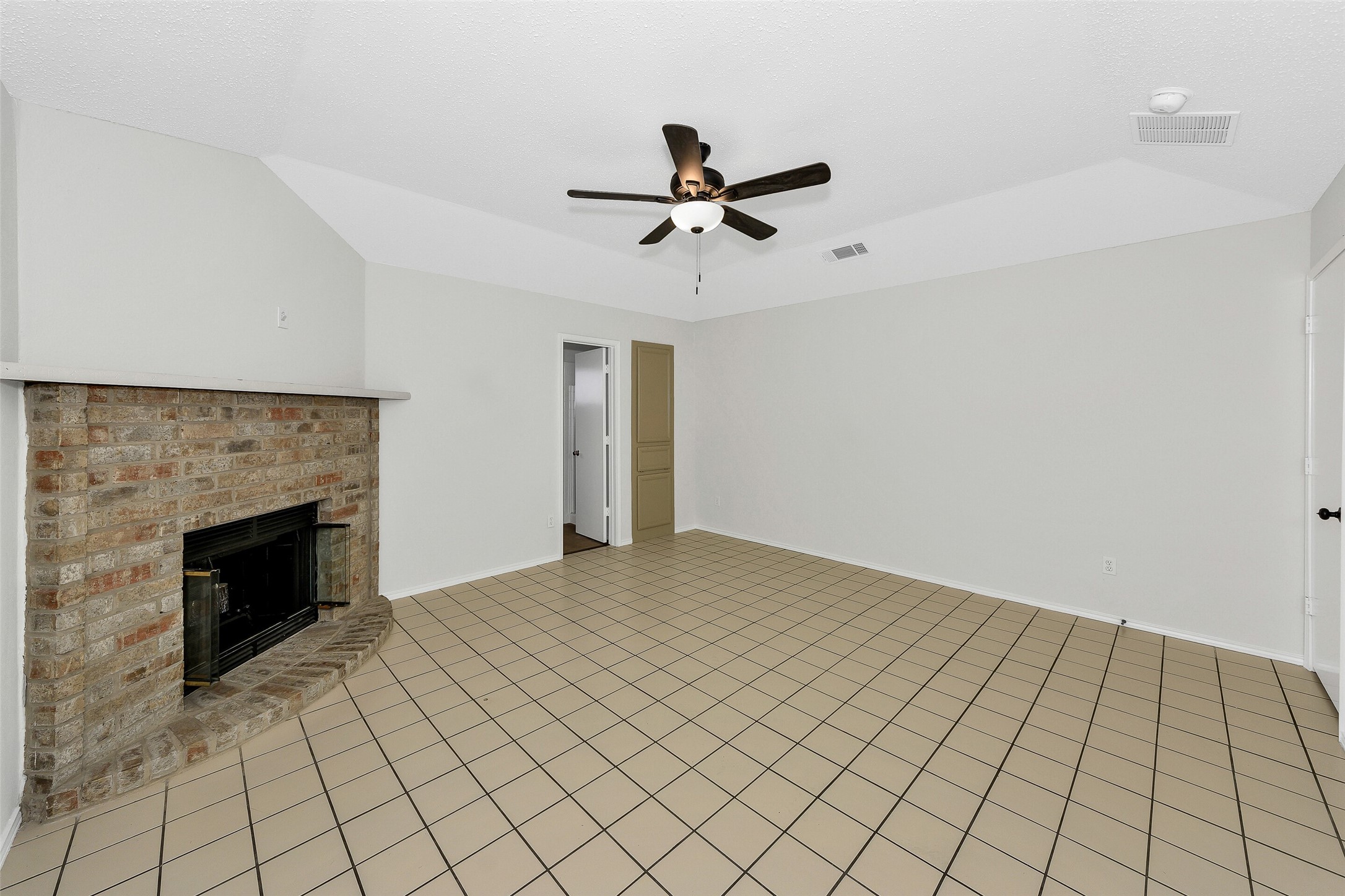 6506 Nellie Drive