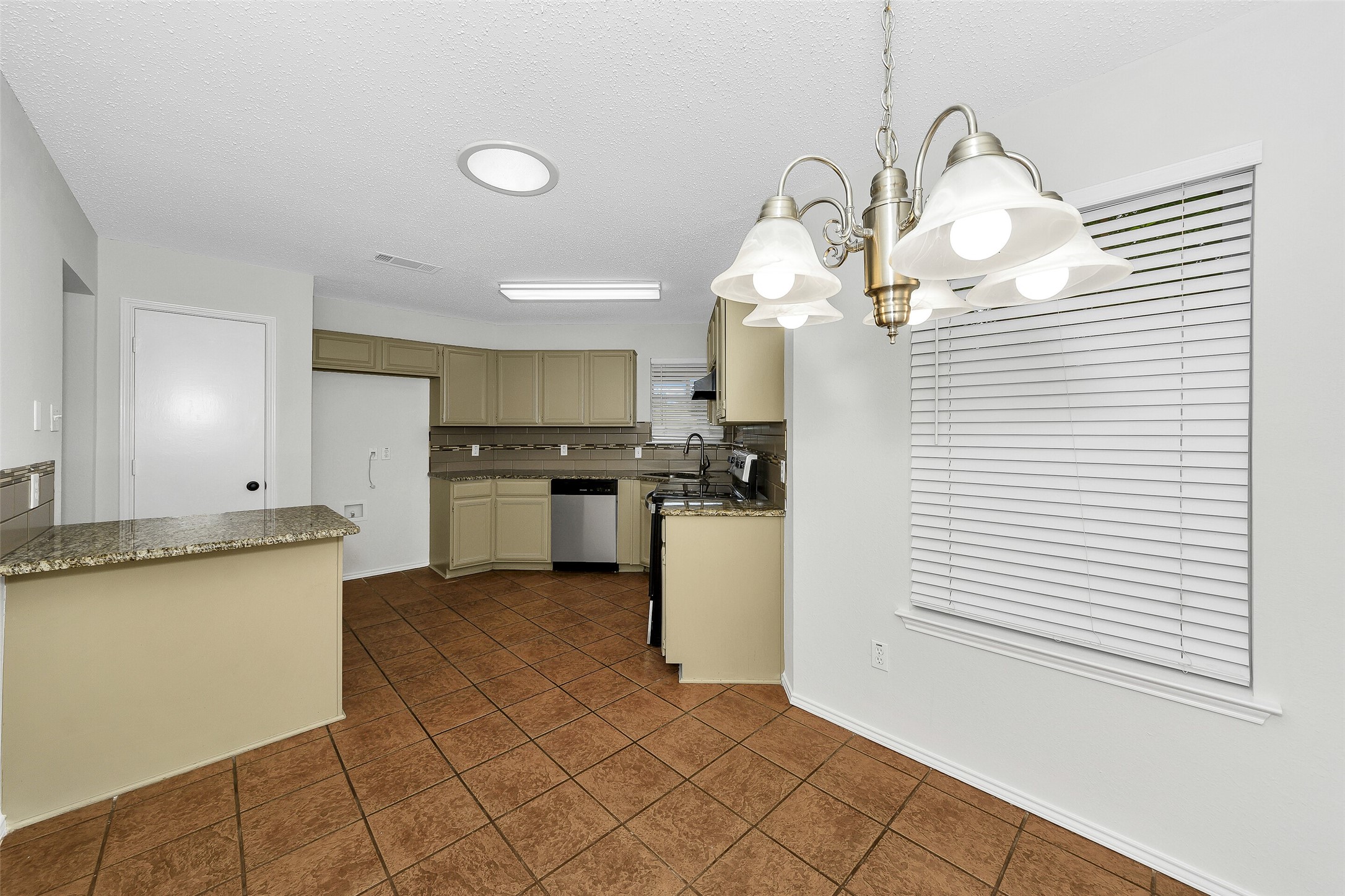 6506 Nellie Drive