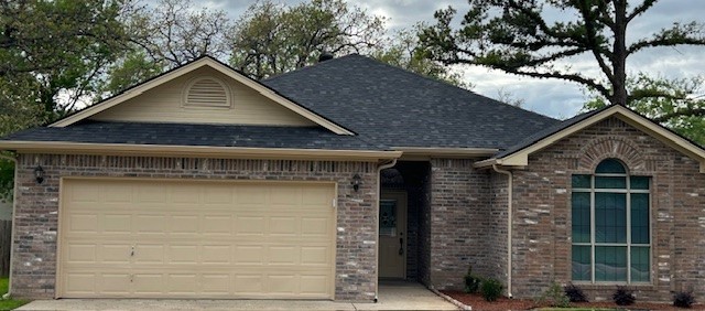 121 Deanna Lane