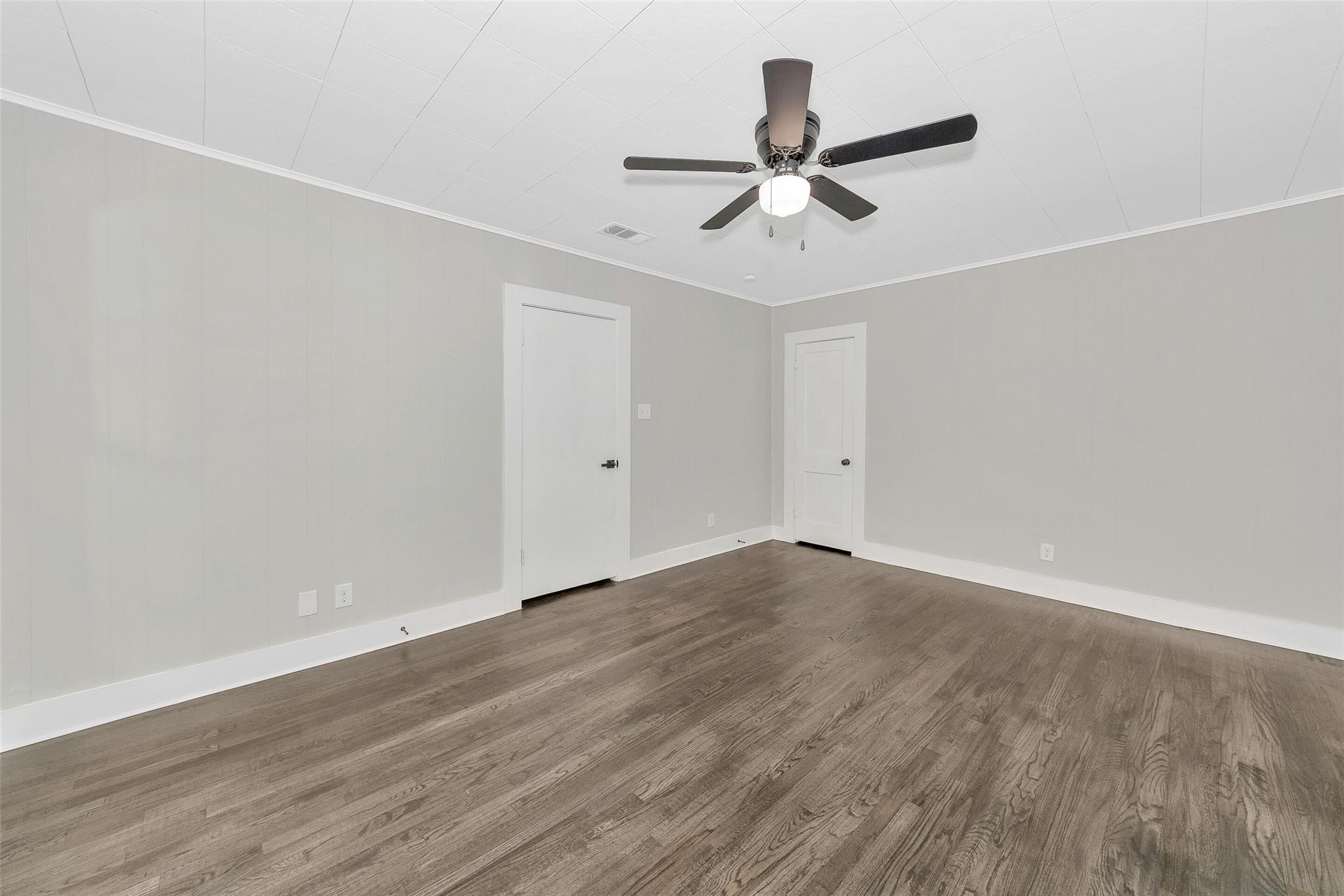 427 W Ball Street