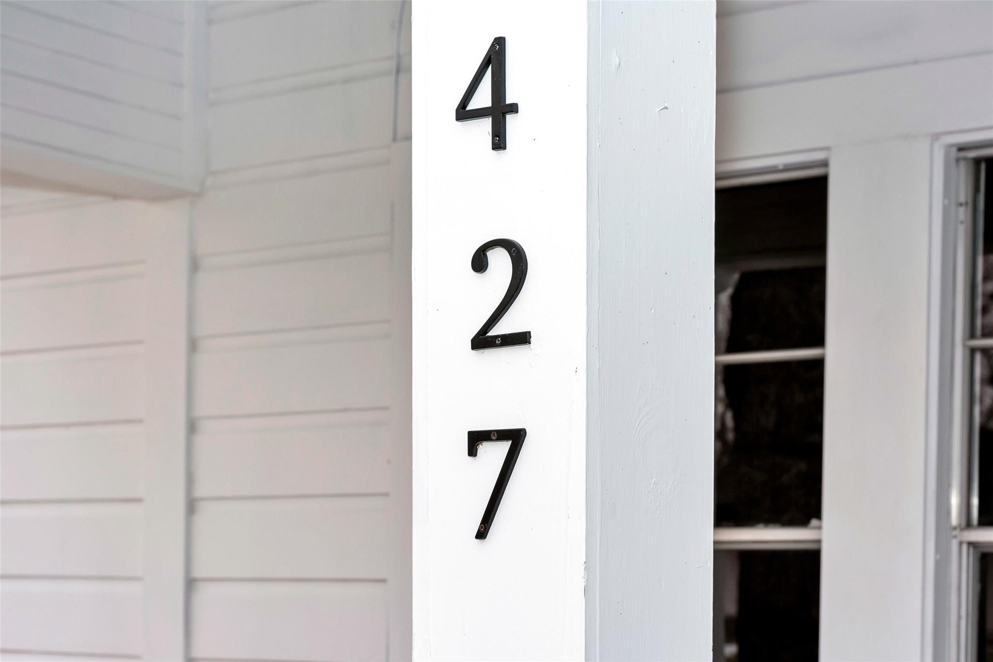 427 W Ball Street