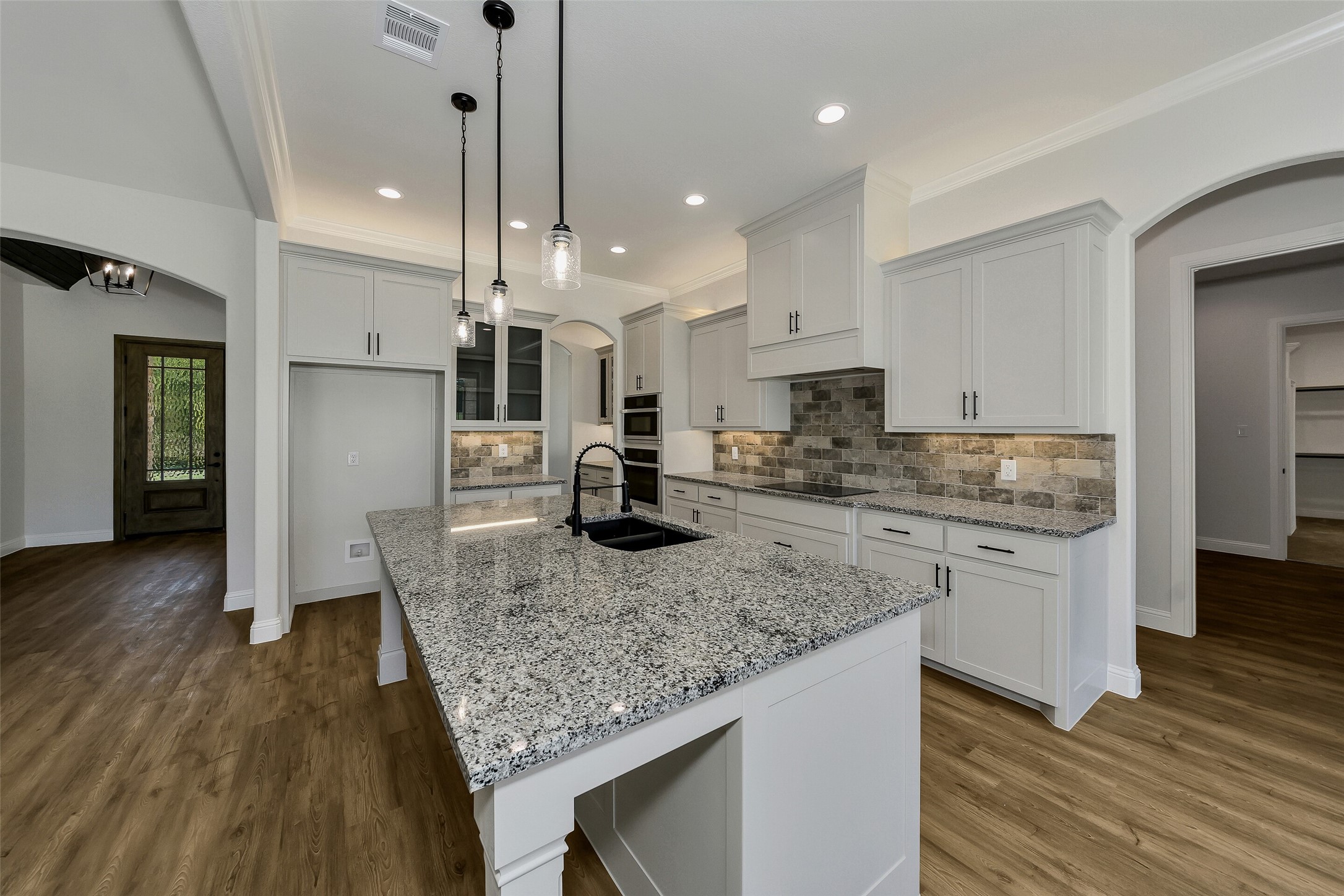 150 Top Flight Drive