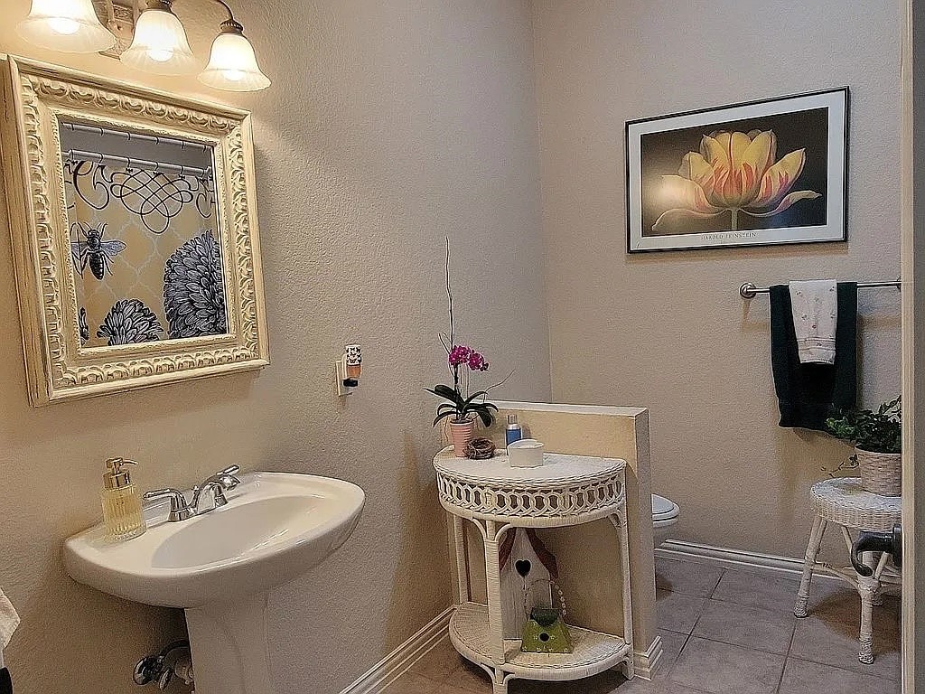 143 Sugartree Circle