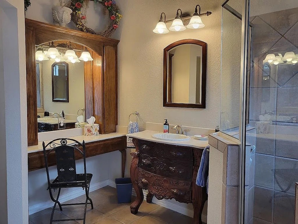 143 Sugartree Circle