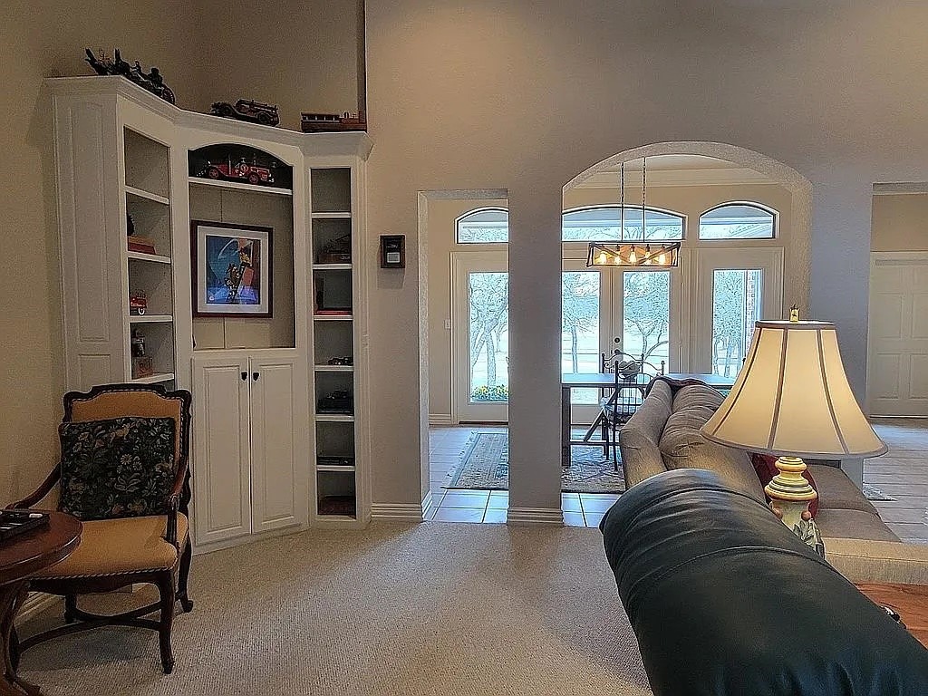 143 Sugartree Circle