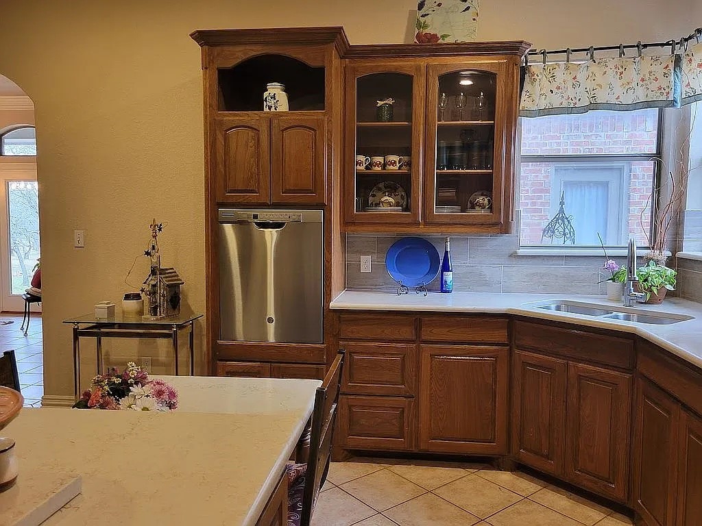 143 Sugartree Circle