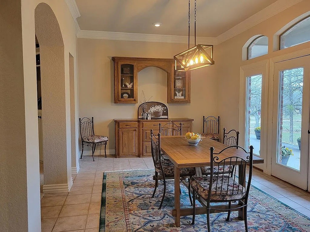 143 Sugartree Circle