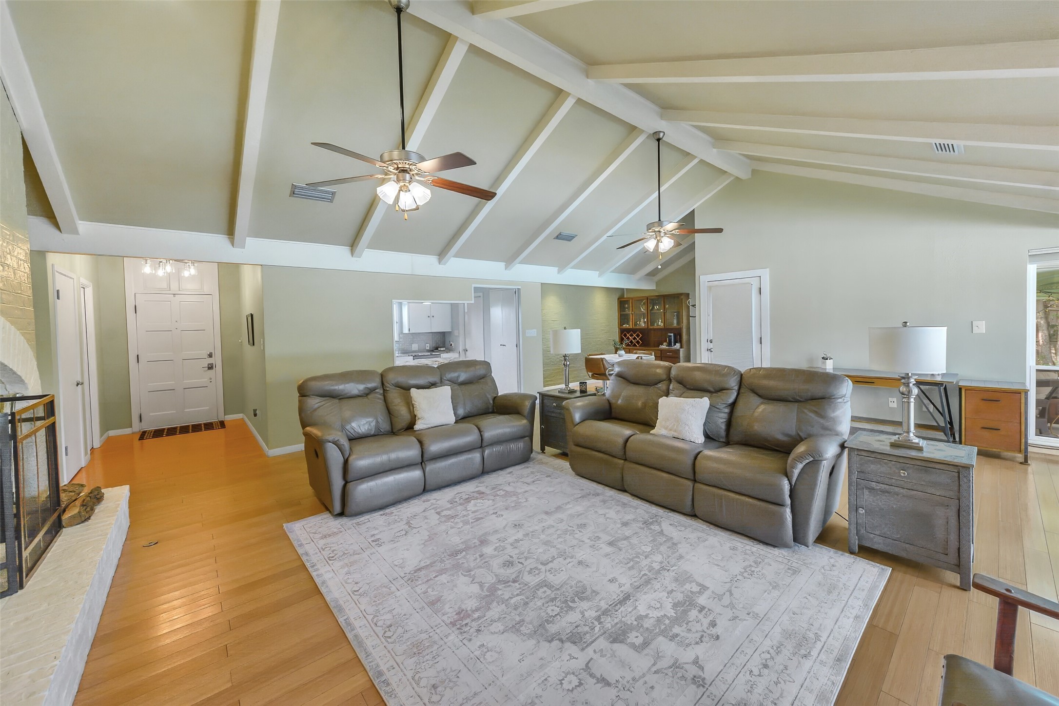 103 Robin Avenue