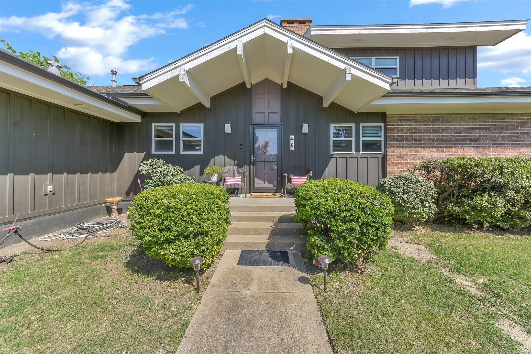 103 Robin Avenue