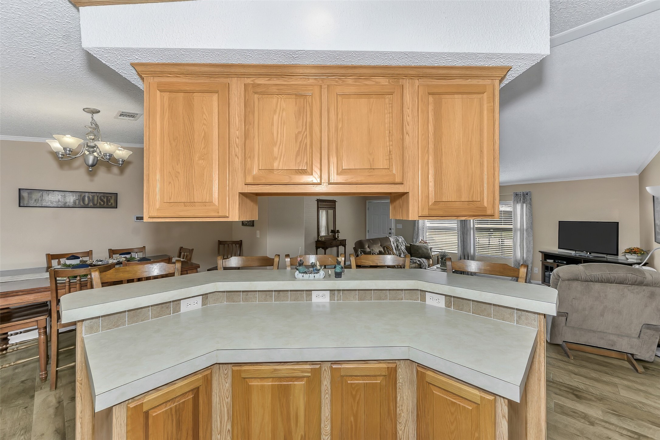 3401 Samoan Court