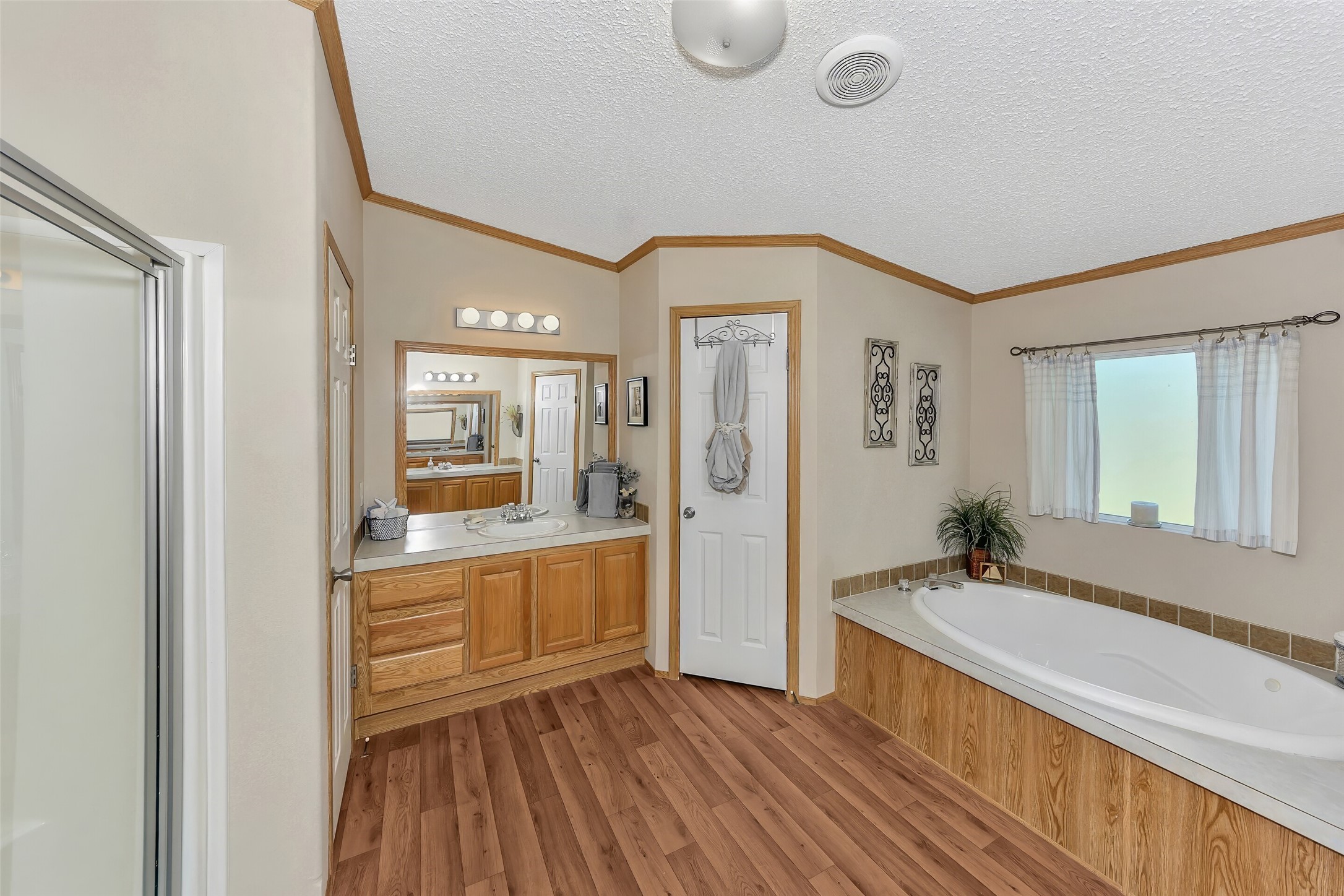 3401 Samoan Court