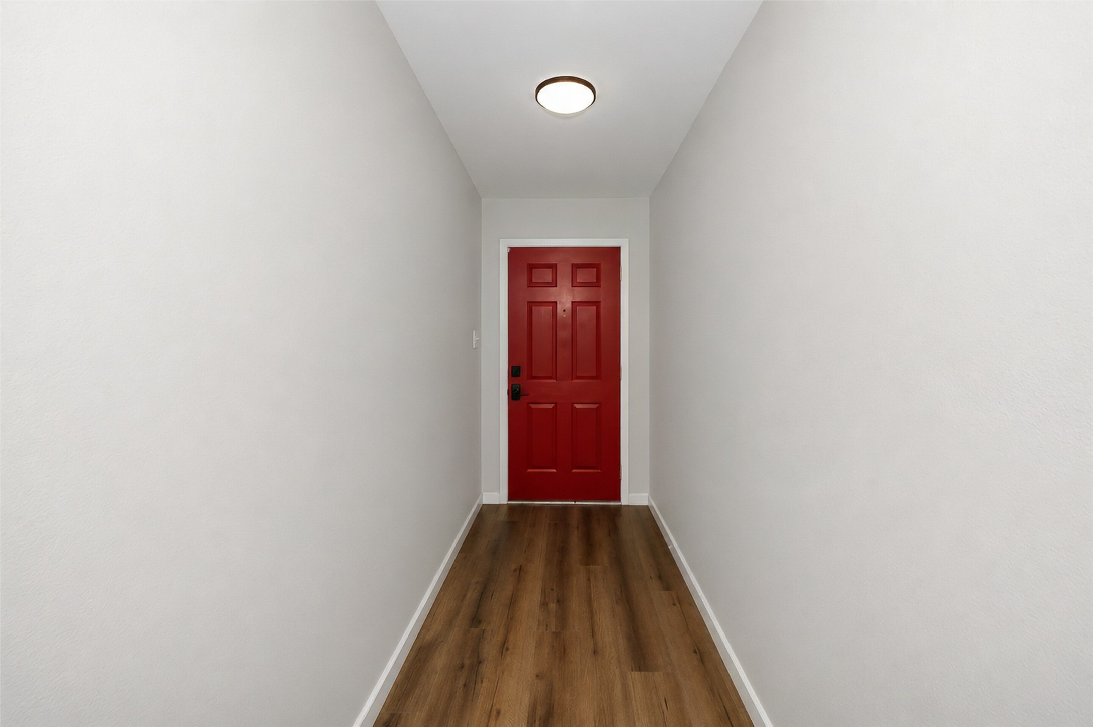 2102 Hill Top Circle