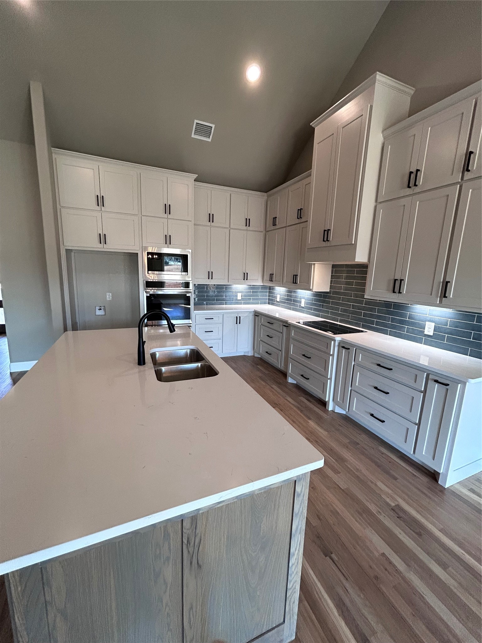 1042 VH Ranch Road