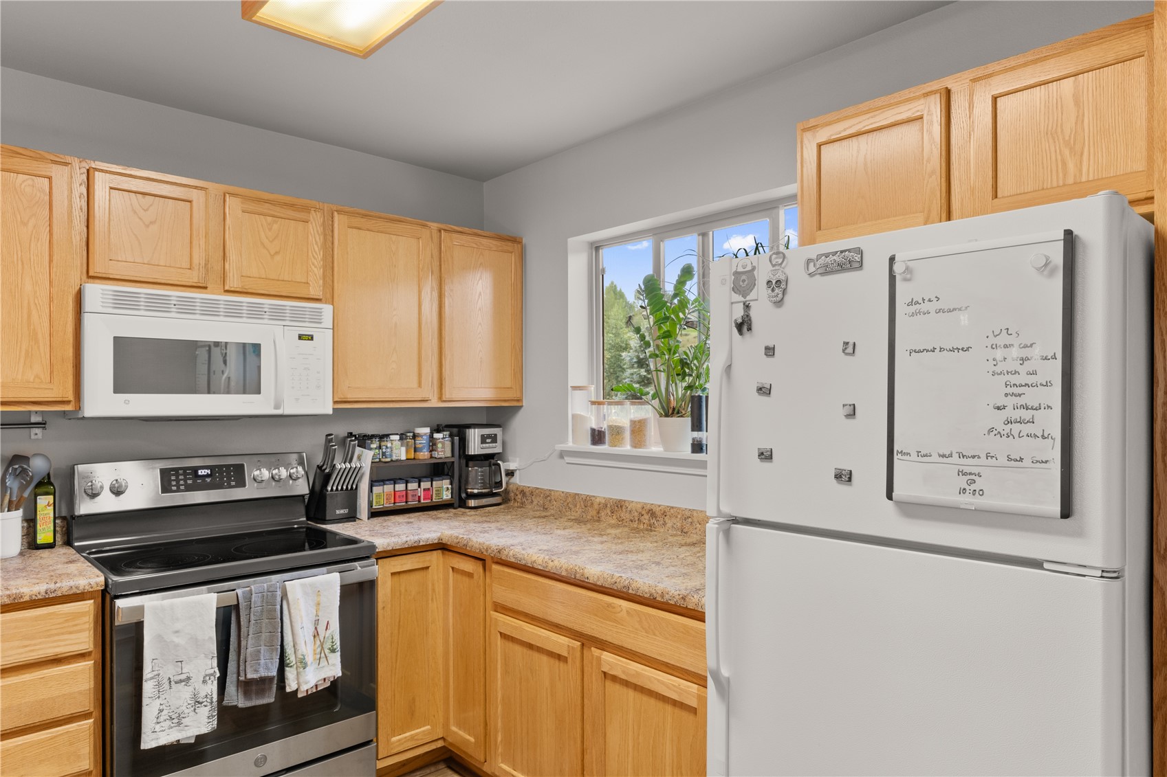 1335 Hilltop PARKWAY 2