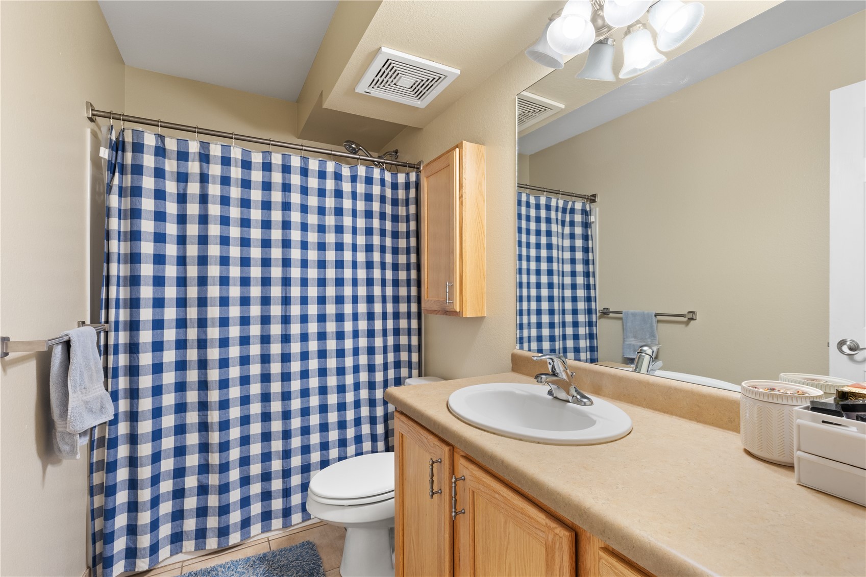 1335 Hilltop PARKWAY 2
