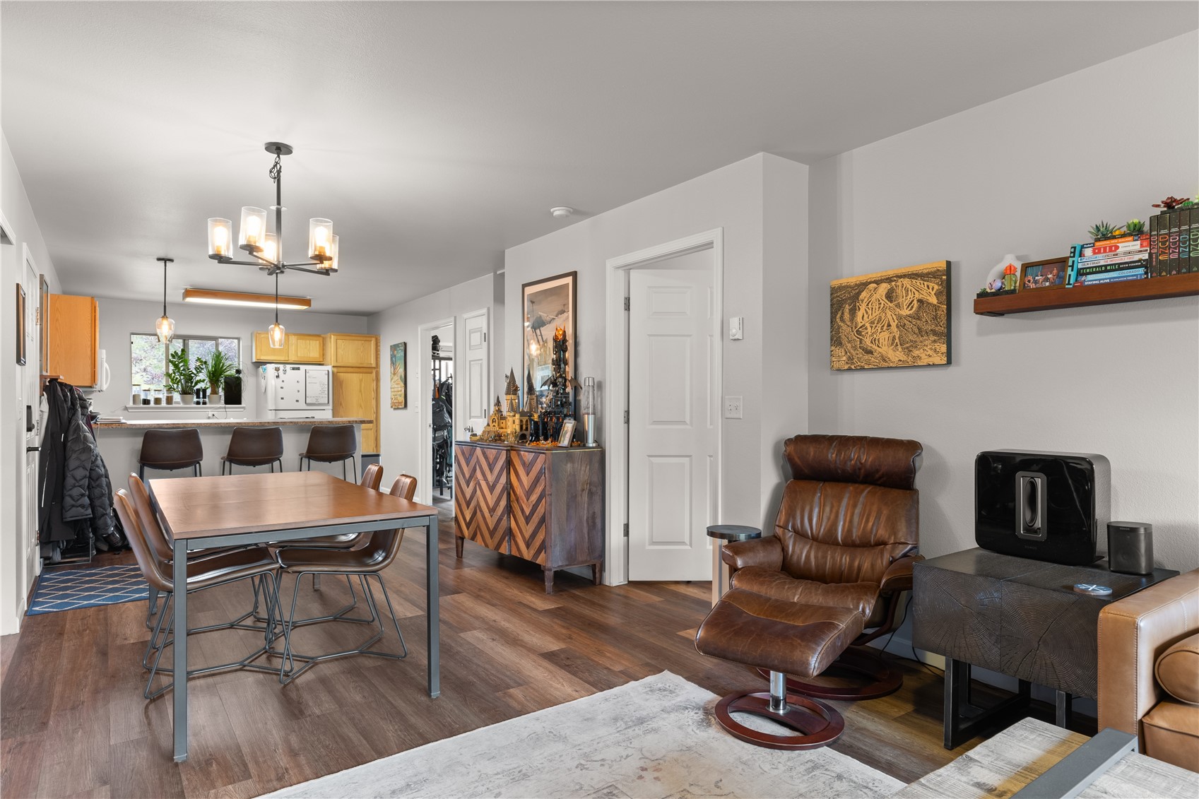 1335 Hilltop PARKWAY 2