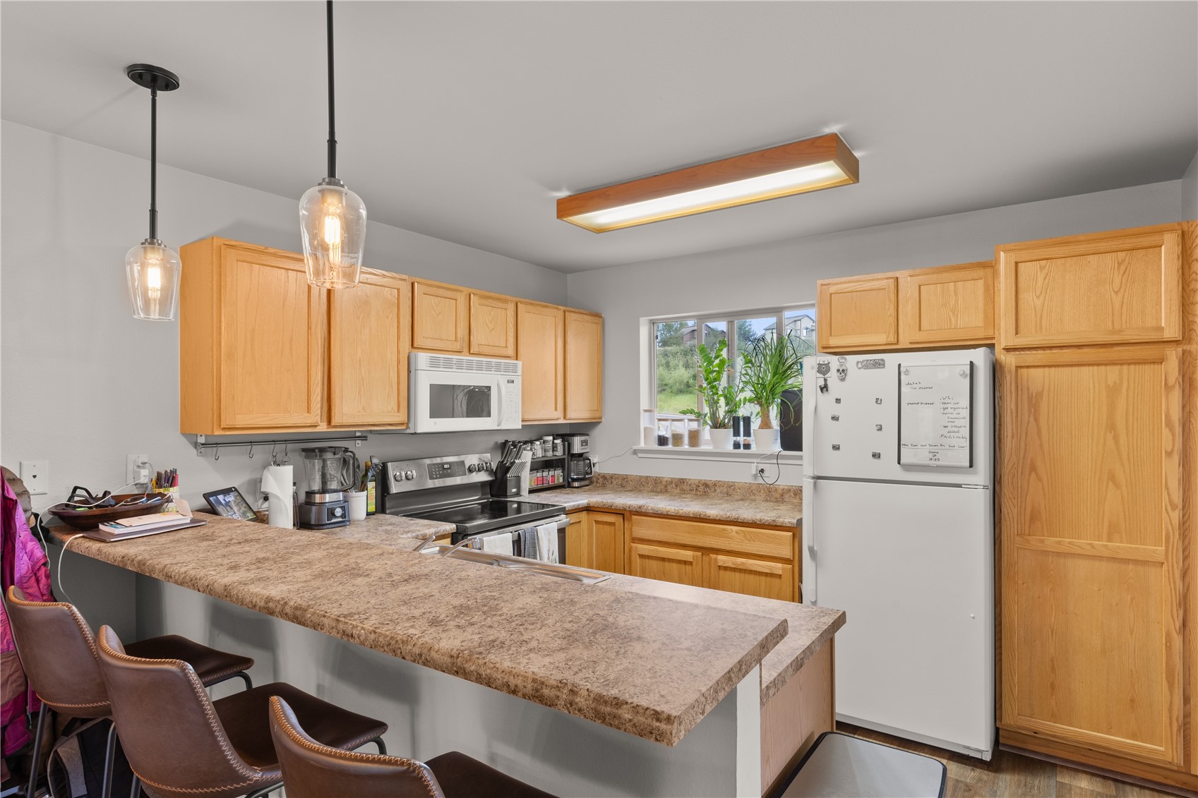 1335 Hilltop PARKWAY 2