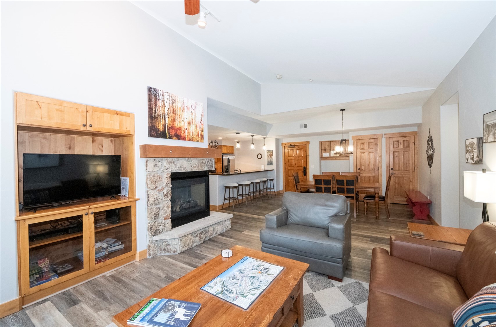 1875 Medicine Springs DRIVE 4205