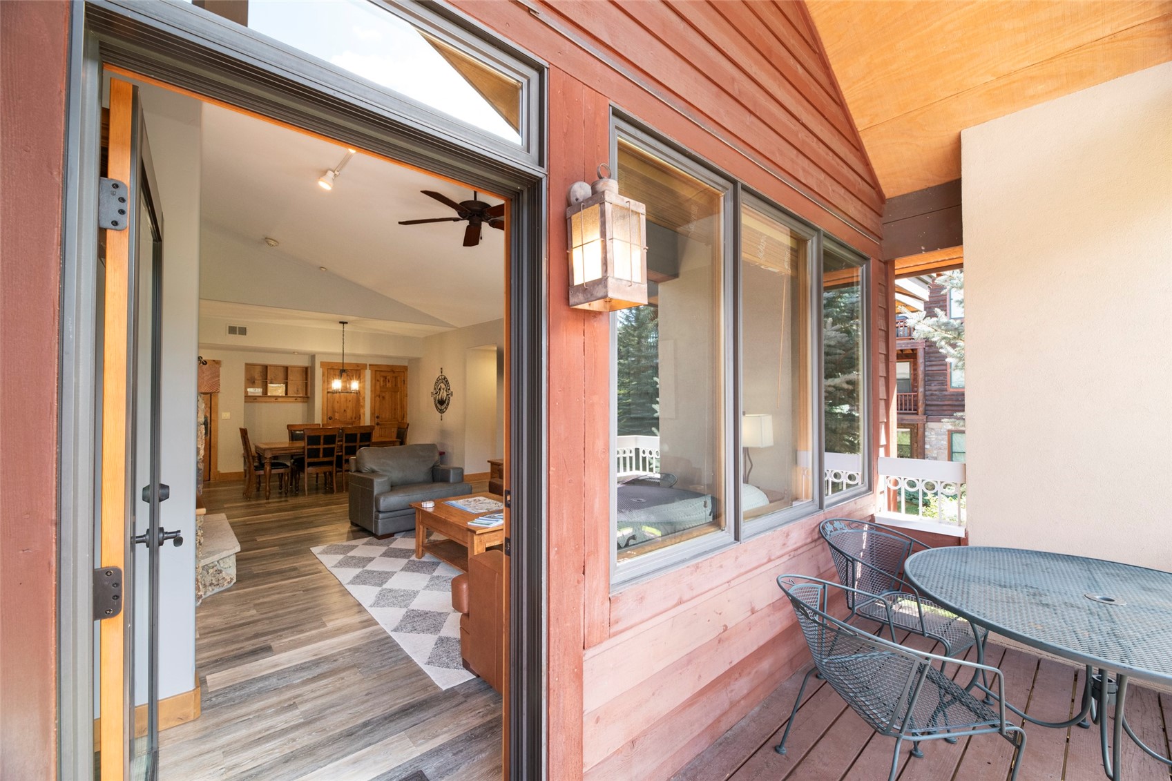 1875 Medicine Springs DRIVE 4205