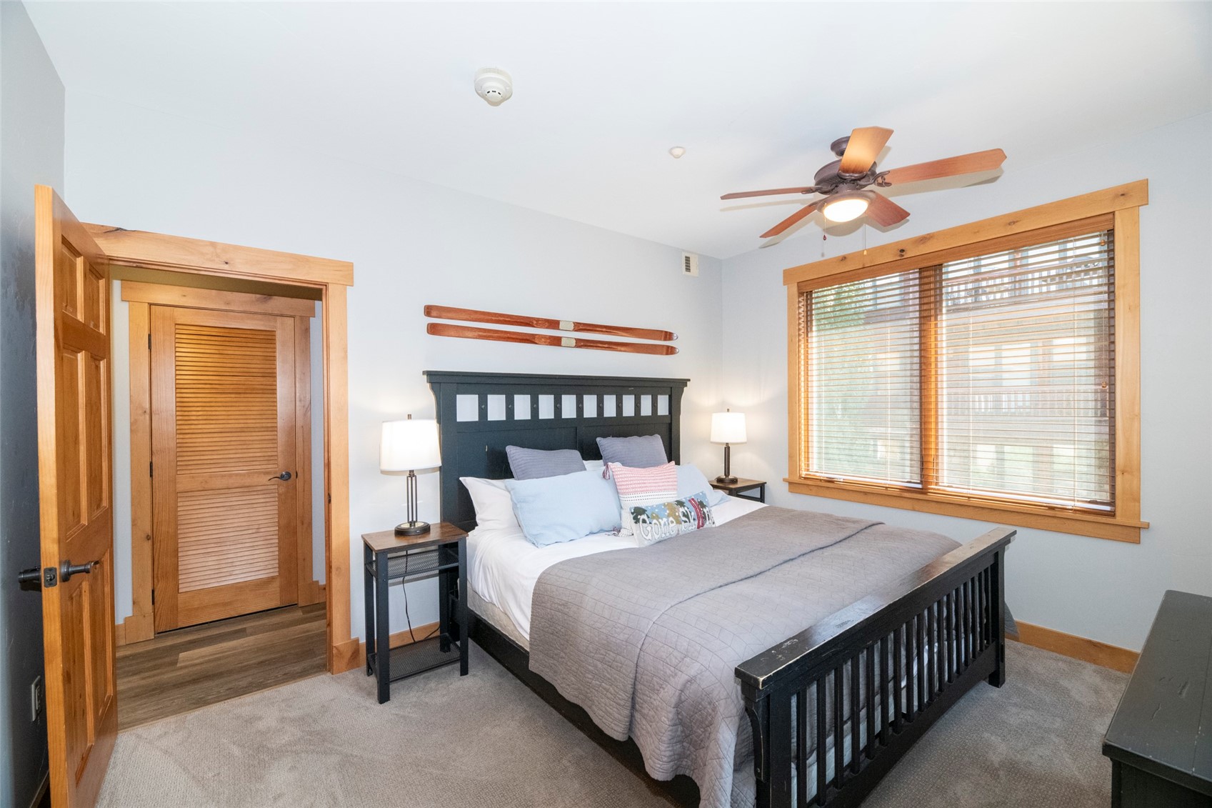 1875 Medicine Springs DRIVE 4205