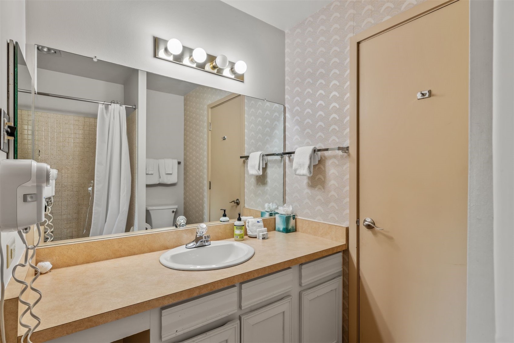 2140 Mount Werner CIRCLE 3421