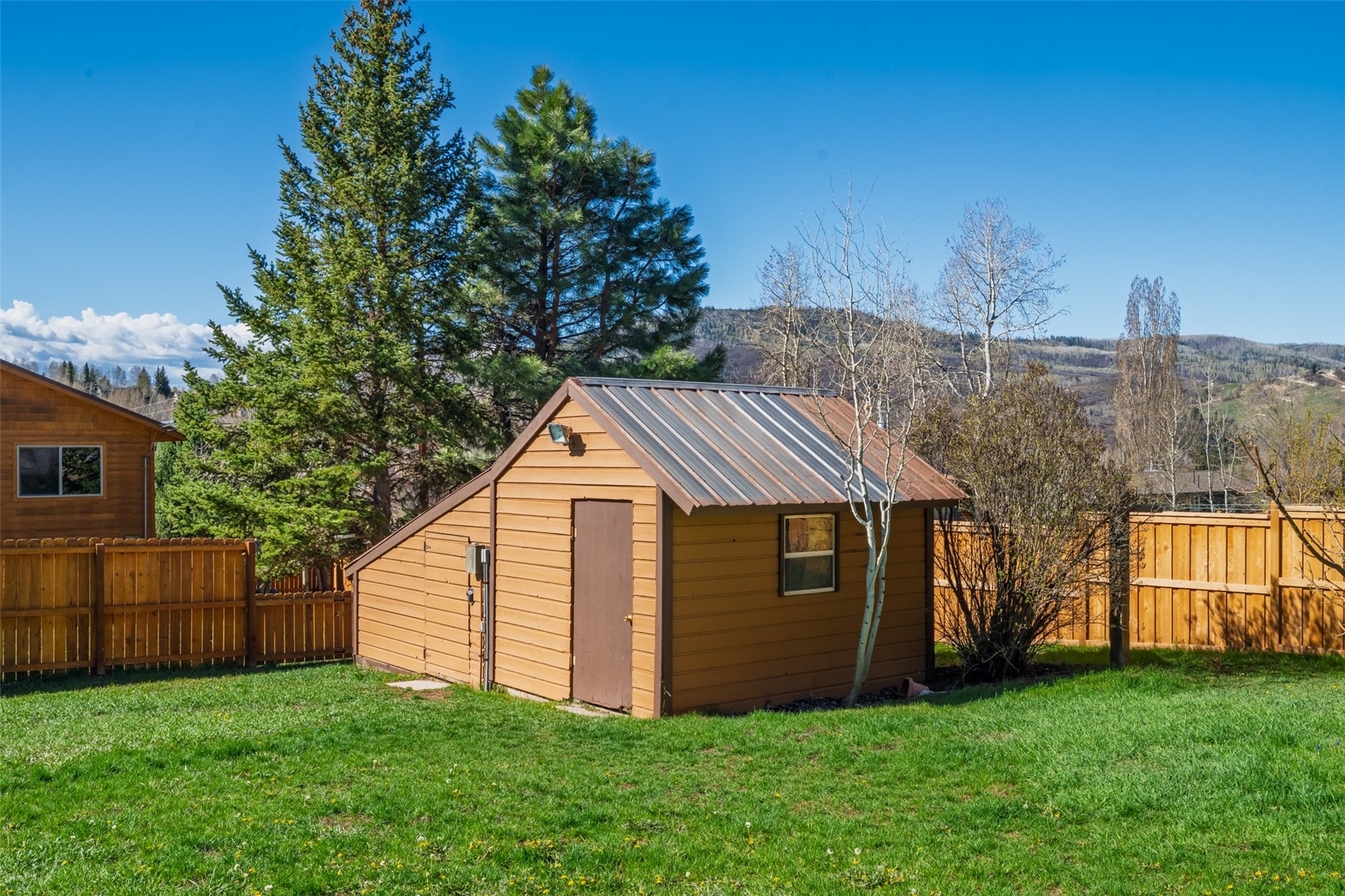 760 Conifer CIRCLE