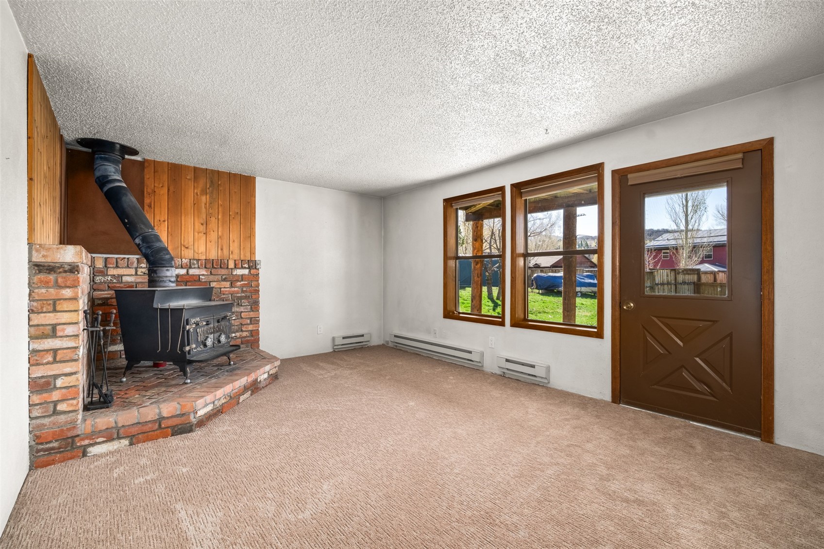 760 Conifer CIRCLE